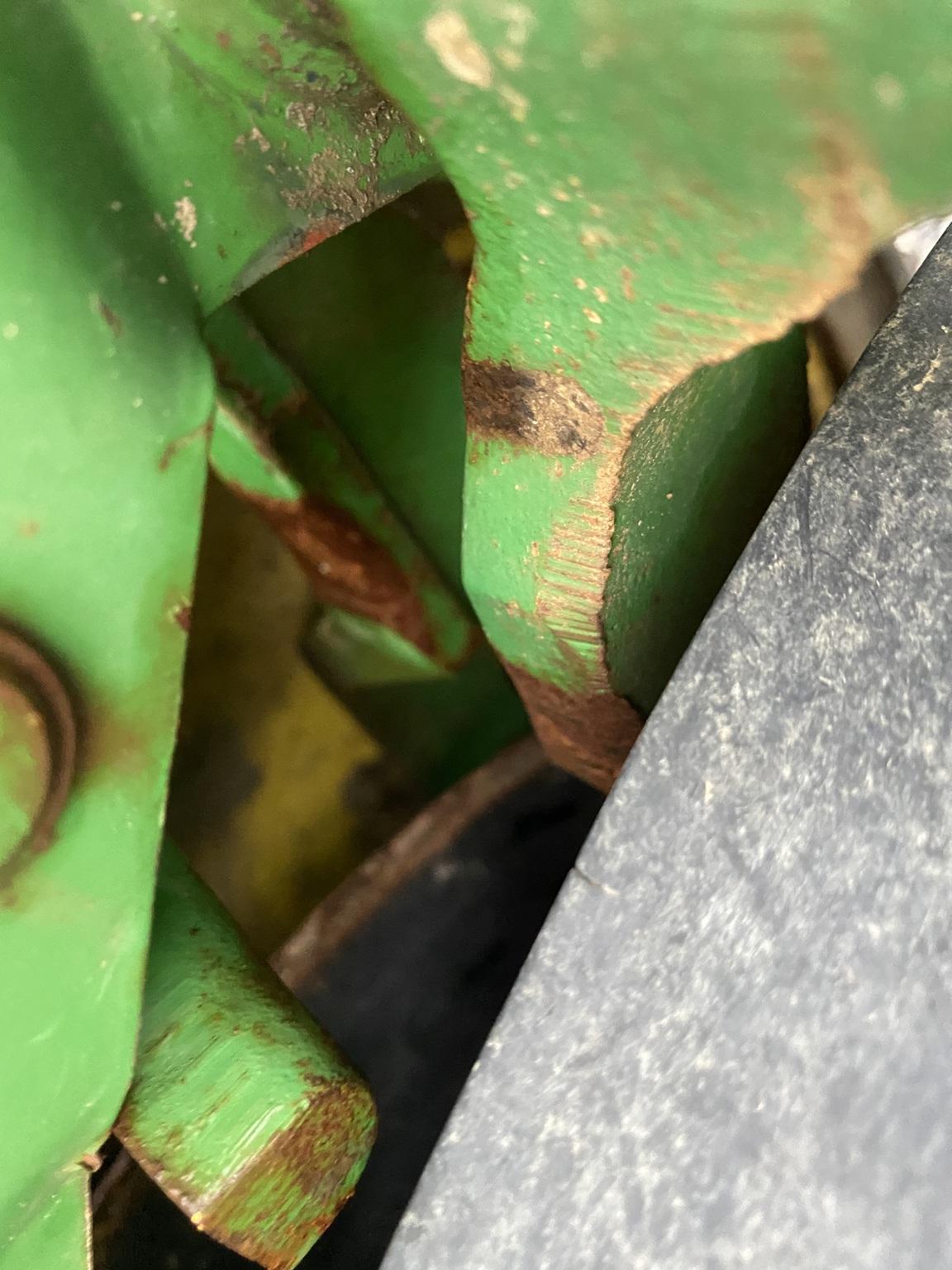 1993 John Deere 7200 Image