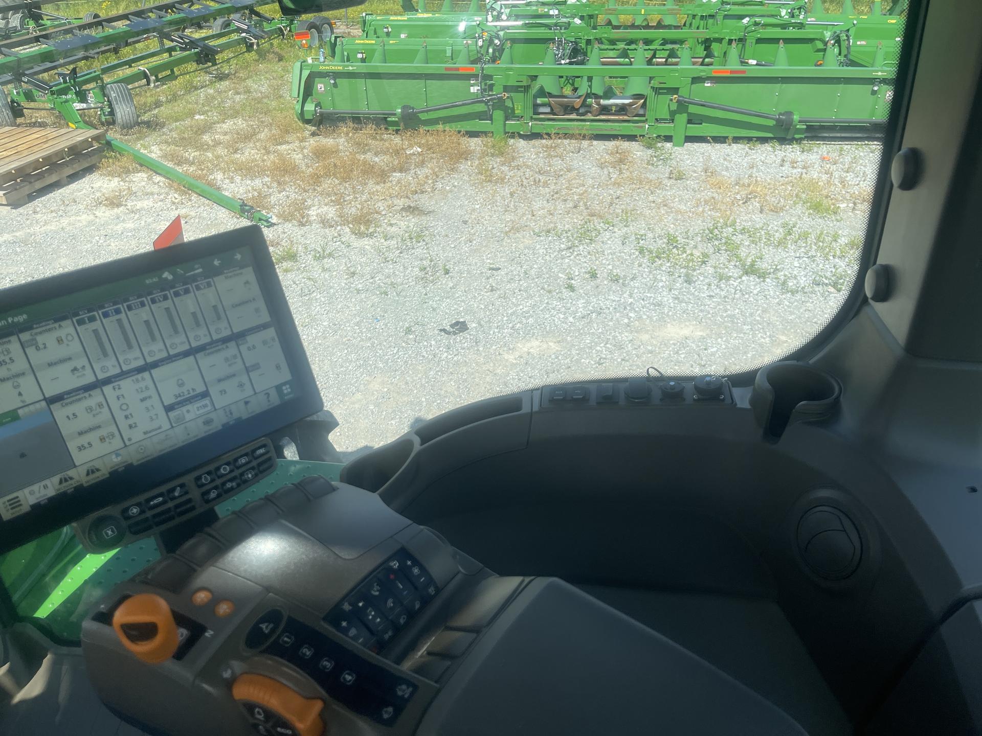 2024 John Deere 9R 590 Image