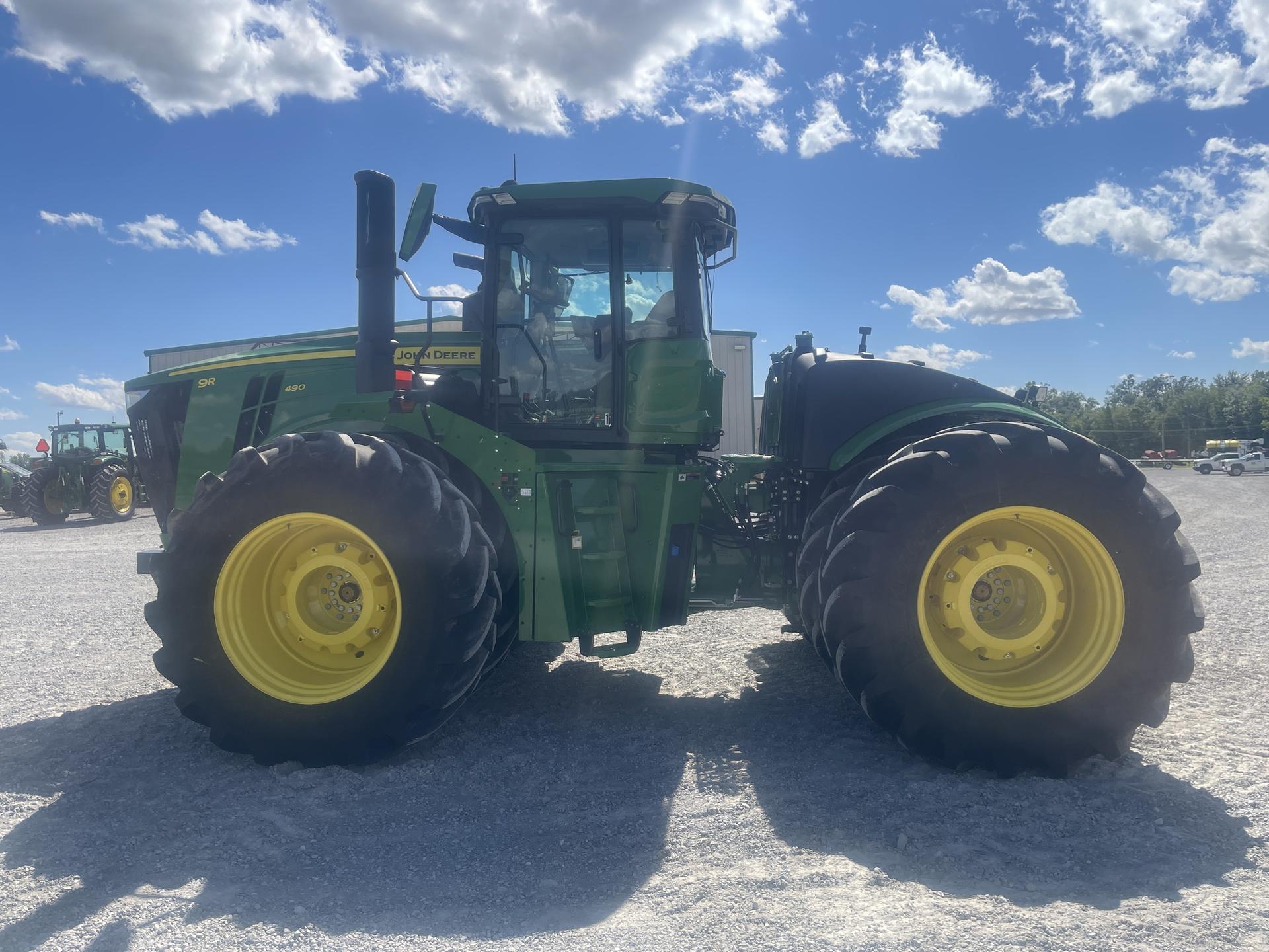 2024 John Deere 9R 490 Image