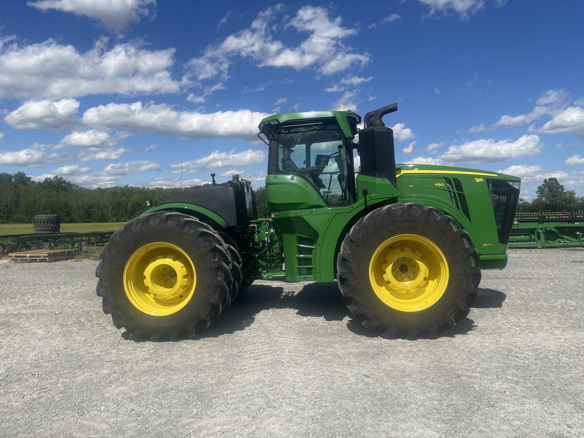 2024 John Deere 9R 490 Image