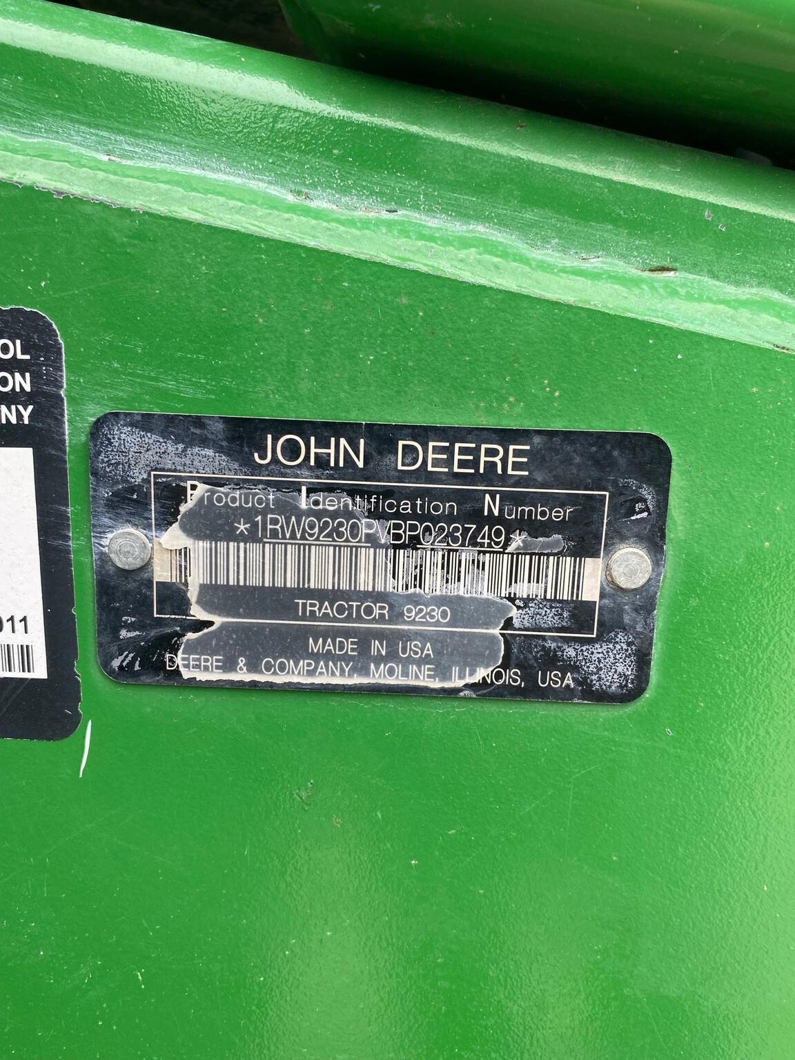 2011 John Deere 9230 Image