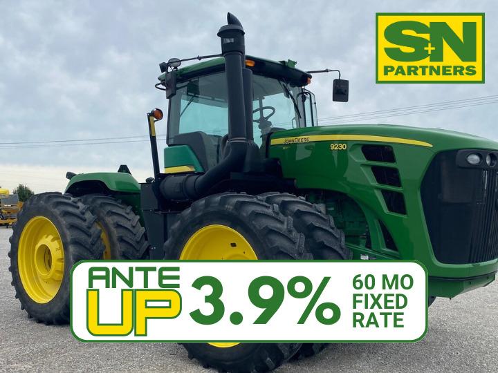 2011 John Deere 9230 Image