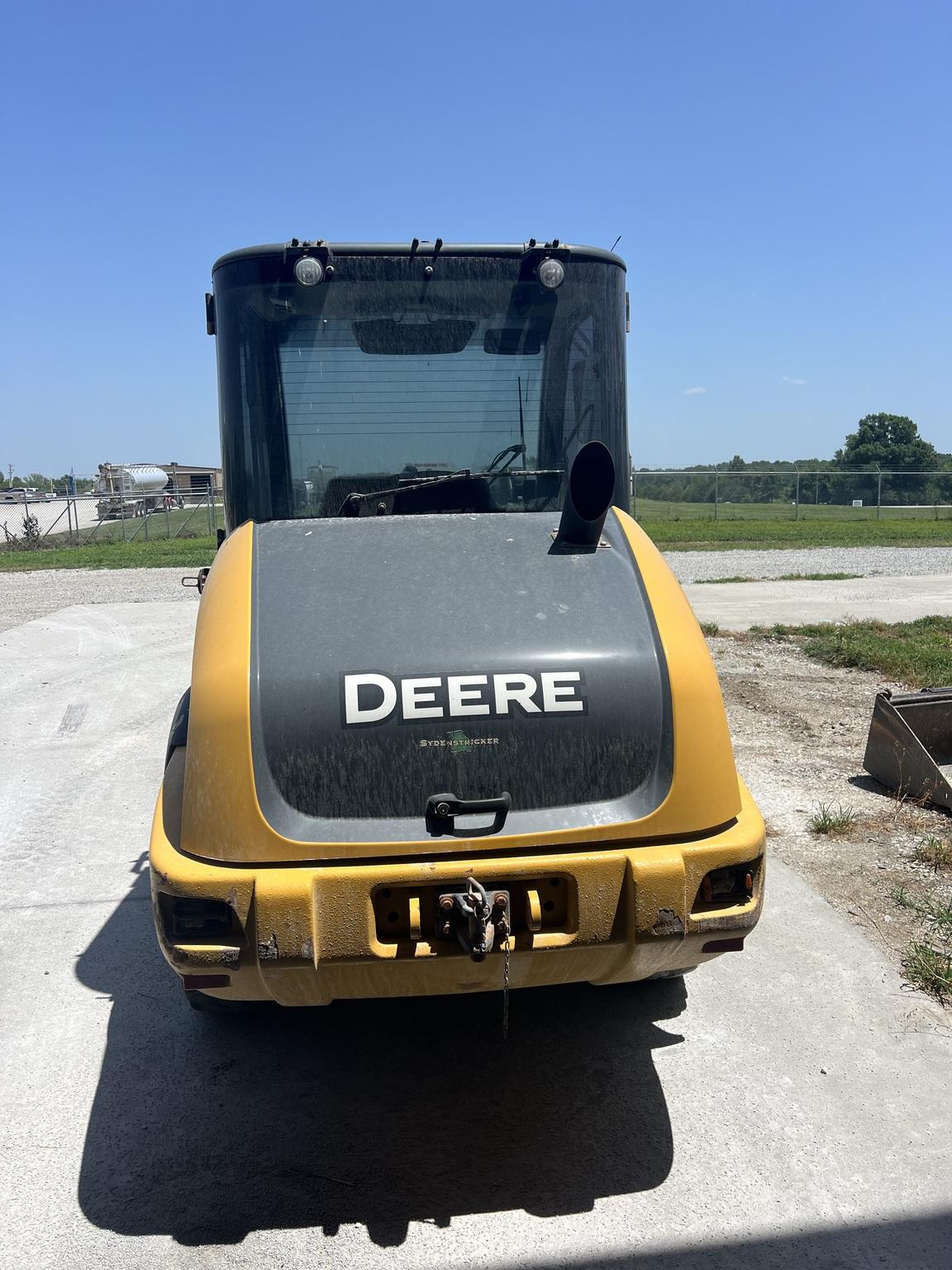 2018 John Deere 204L Image