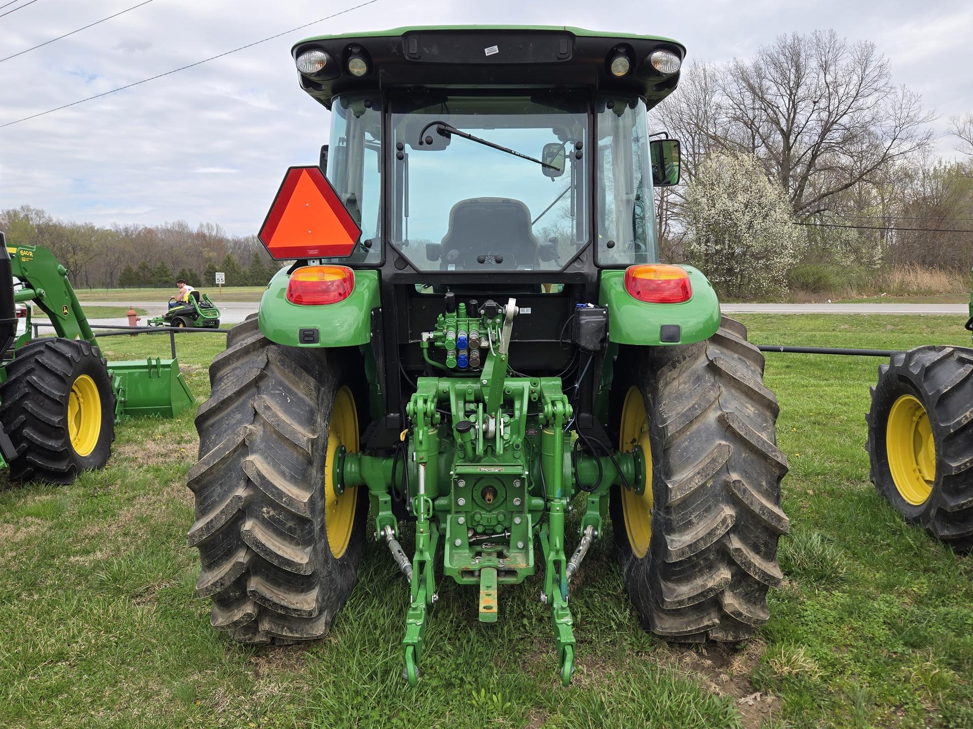 2024 John Deere 5095M Image
