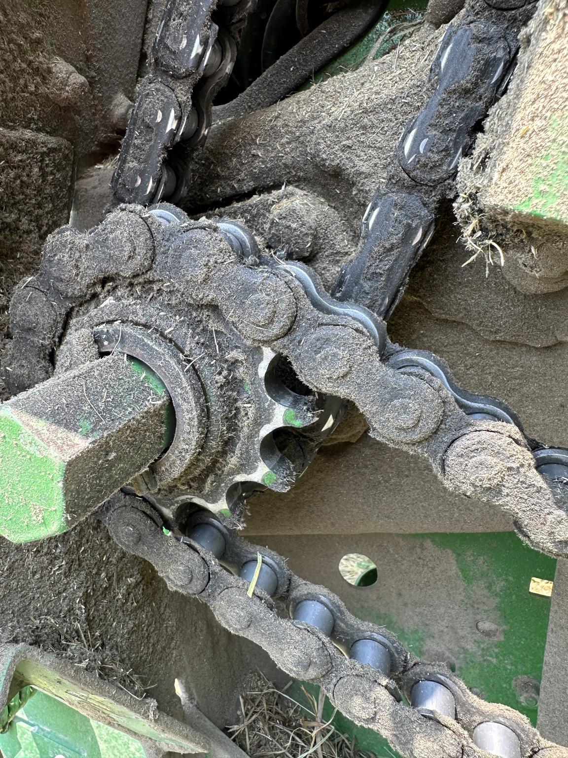 2019 John Deere 560M Image