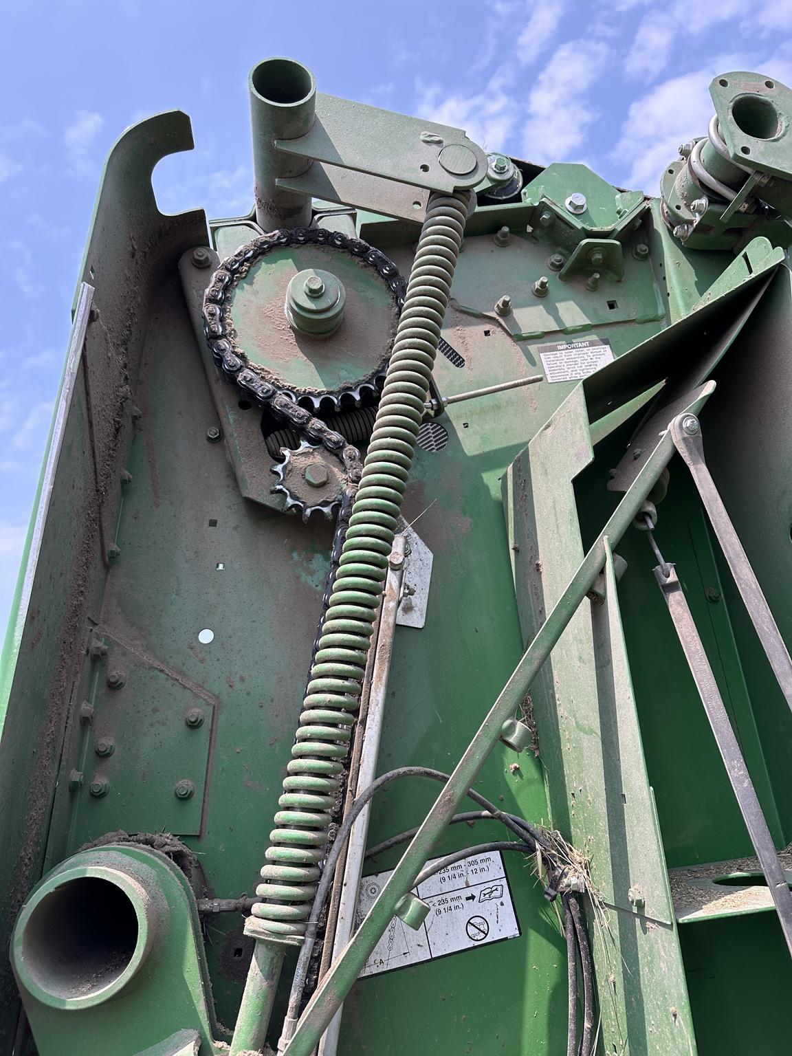 2019 John Deere 560M Image