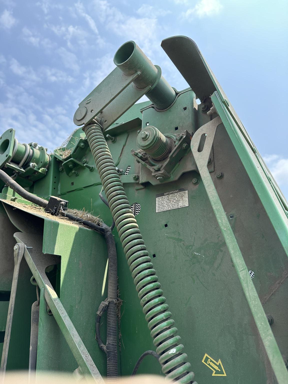 2019 John Deere 560M Image
