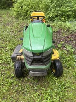 2016 John Deere X350 Image