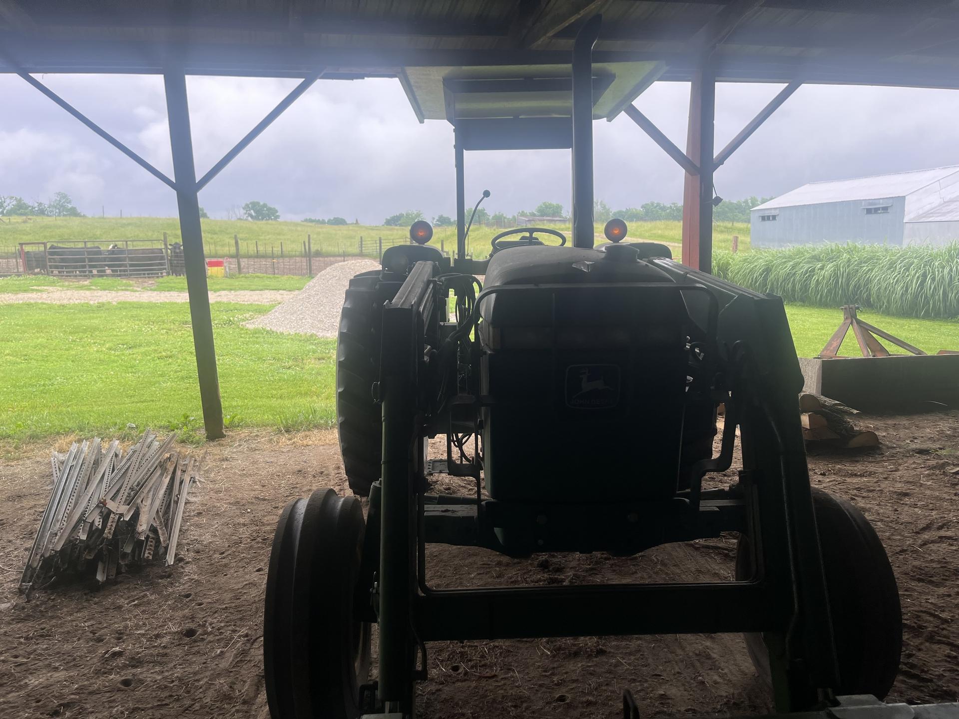 1990 John Deere 2355 Image