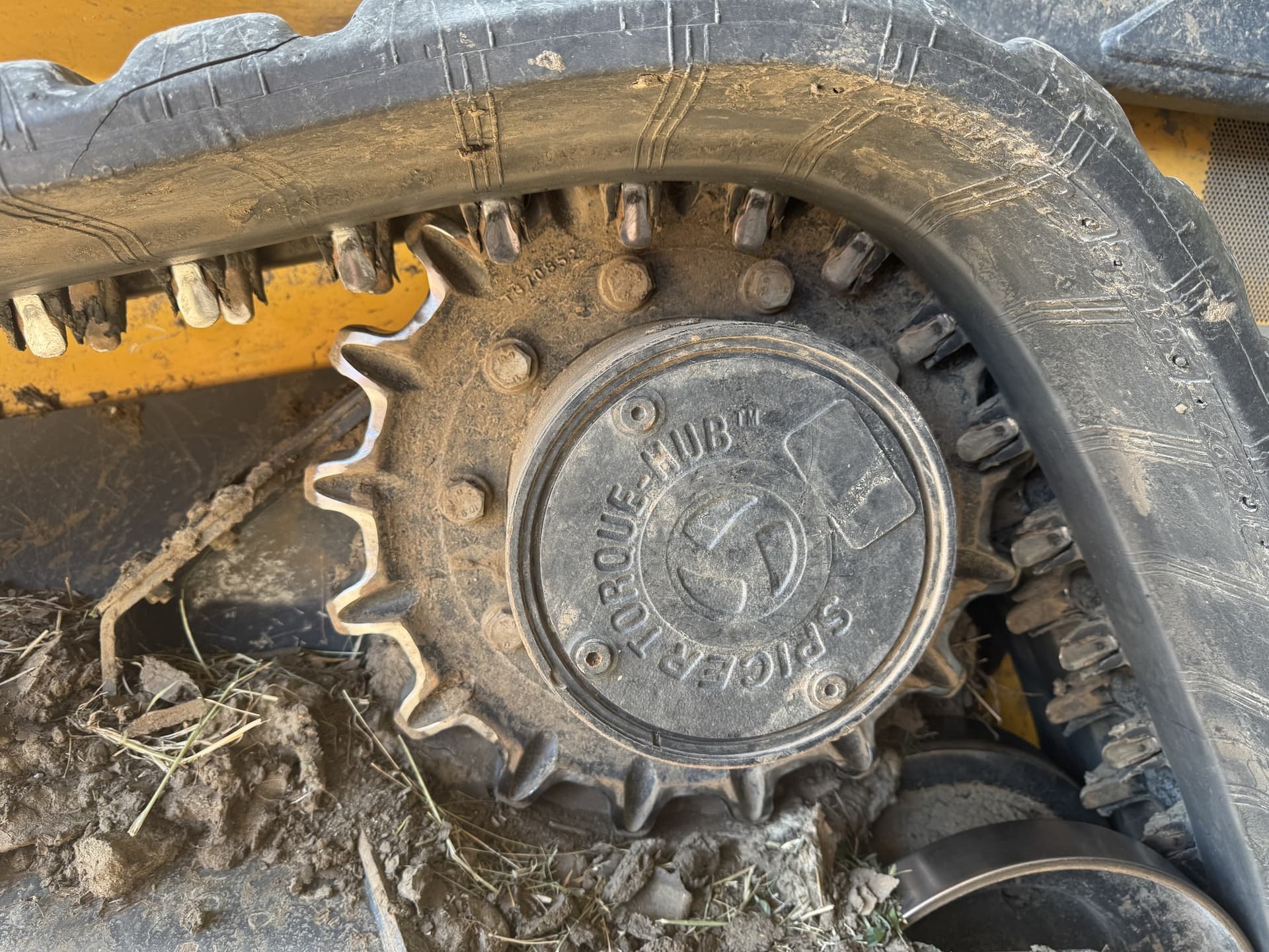2023 John Deere 331G Image