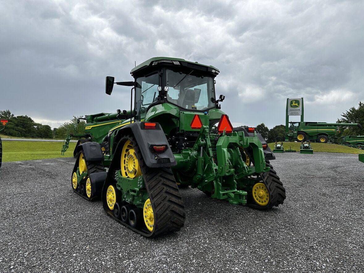 2023 John Deere 8RX 370 Image