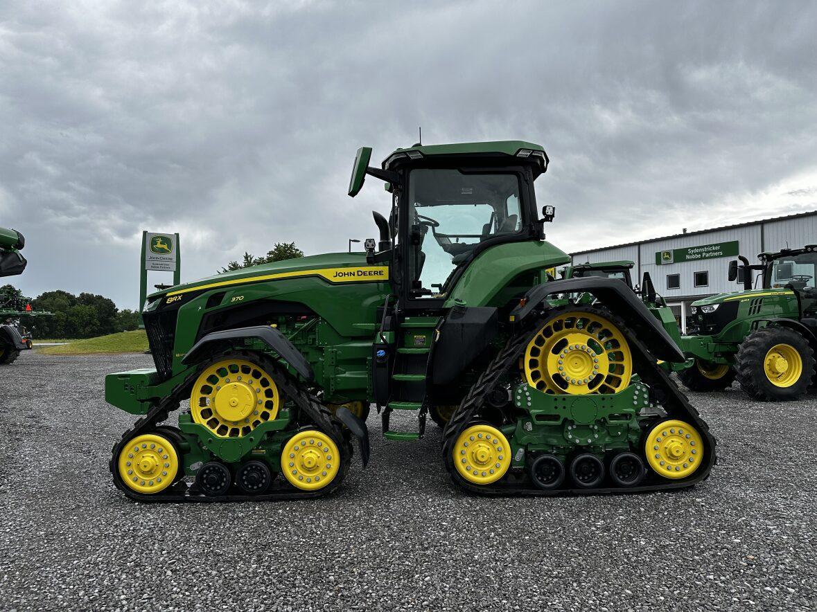2023 John Deere 8RX 370 Image