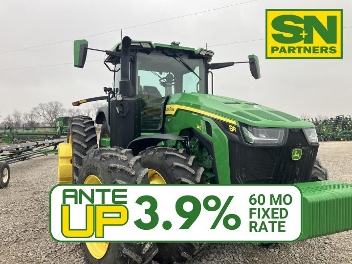 2022 John Deere 8R 340 Image
