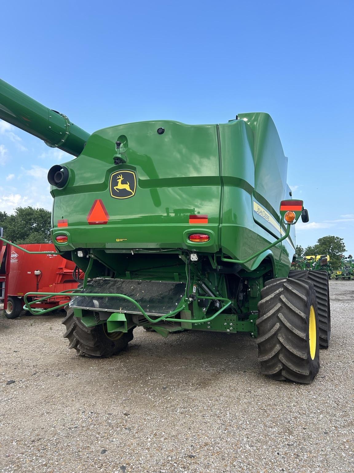 2023 John Deere S790 Image