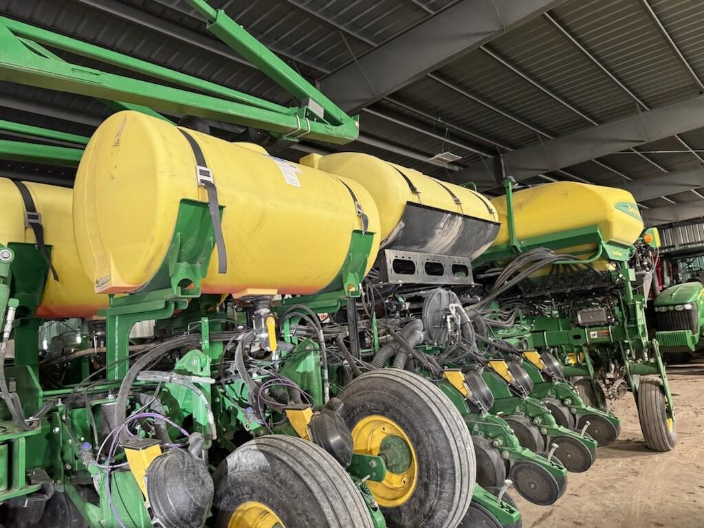 2020 John Deere 1775NT Image
