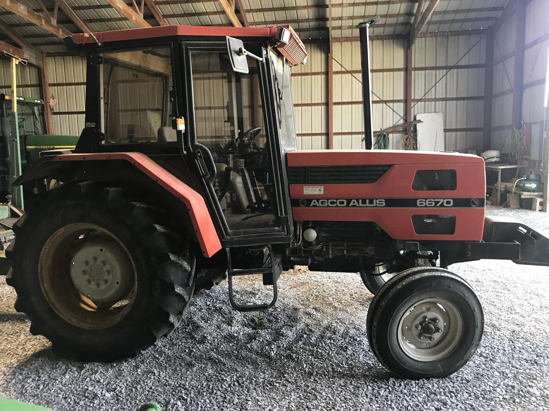 1991 AgcoAllis 6670 Image