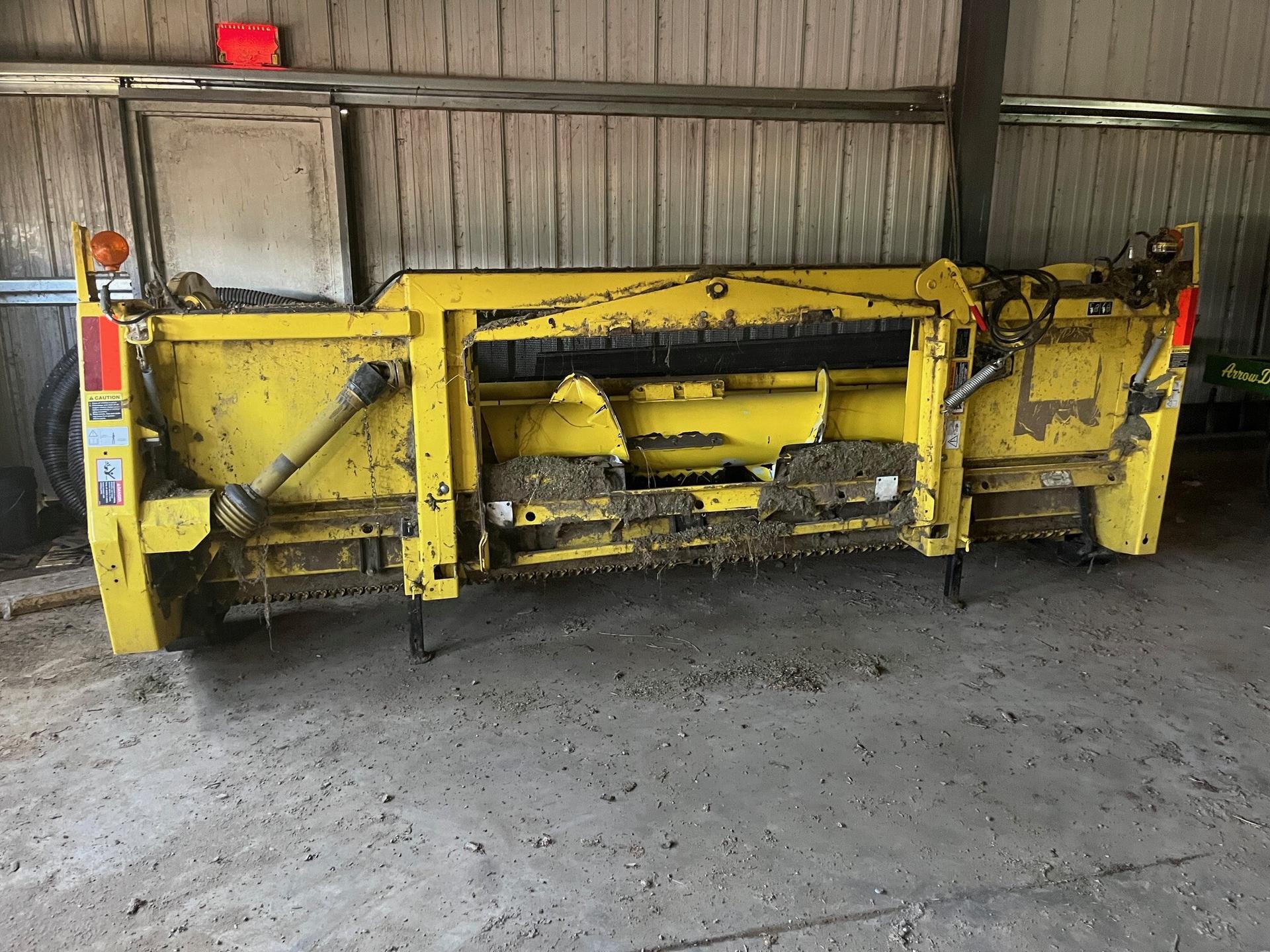 2012 John Deere 640C Image