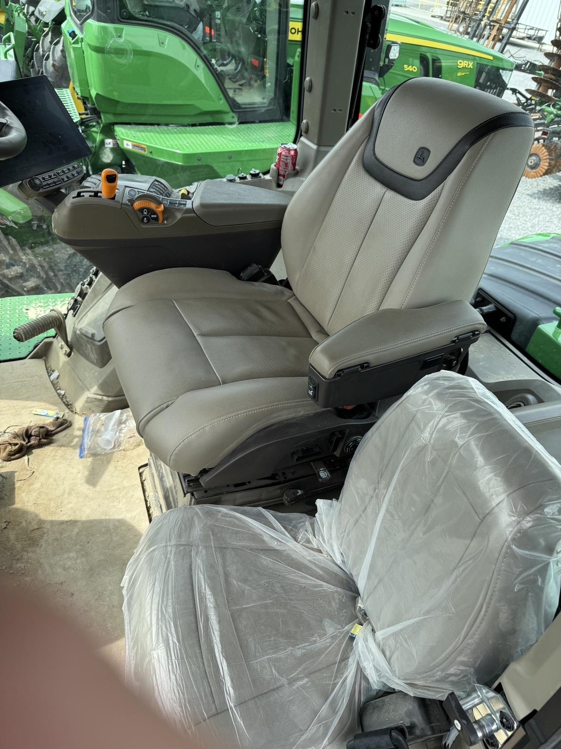 2024 John Deere 9RX 640 Image