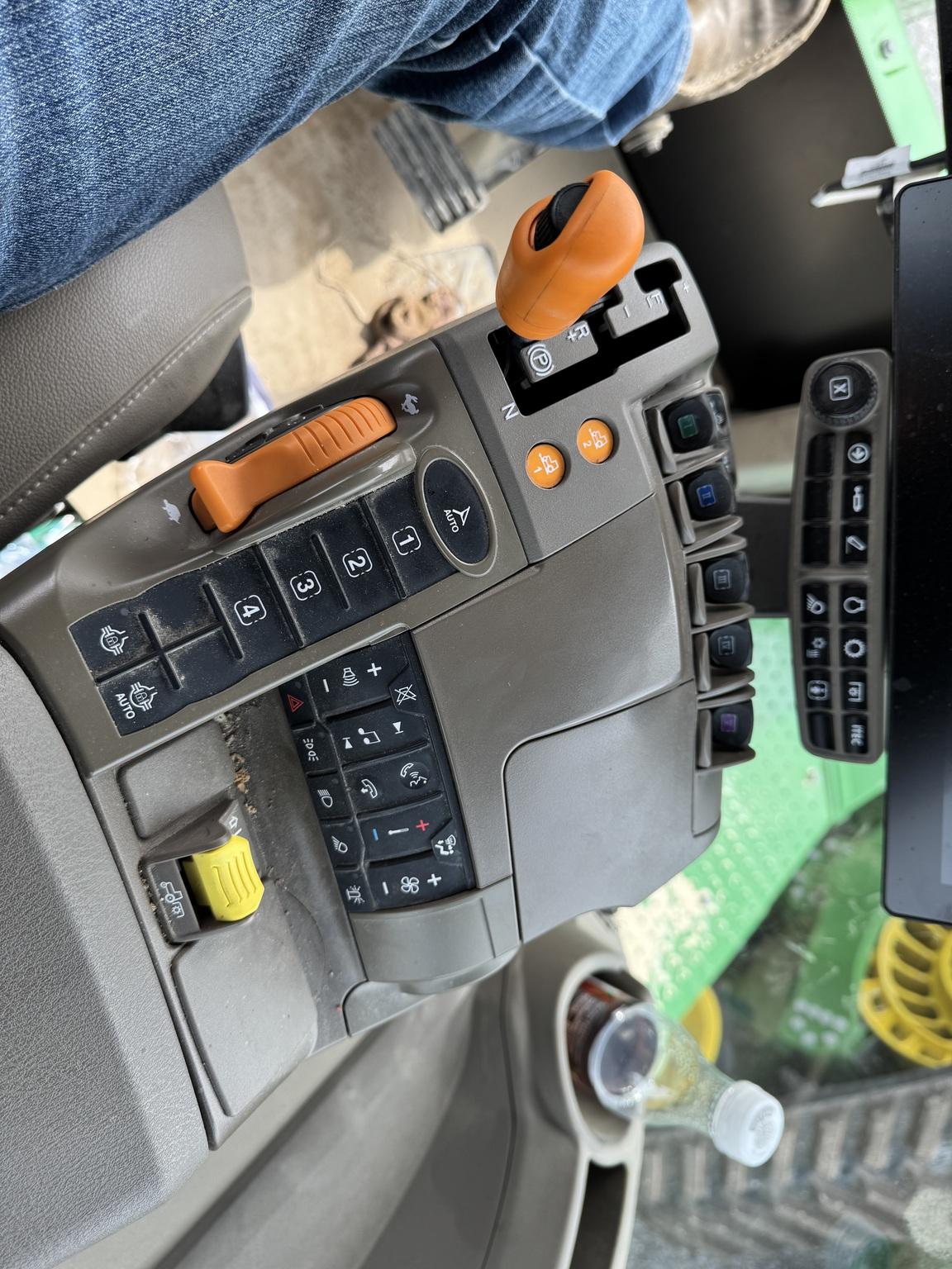 2024 John Deere 9RX 640 Image