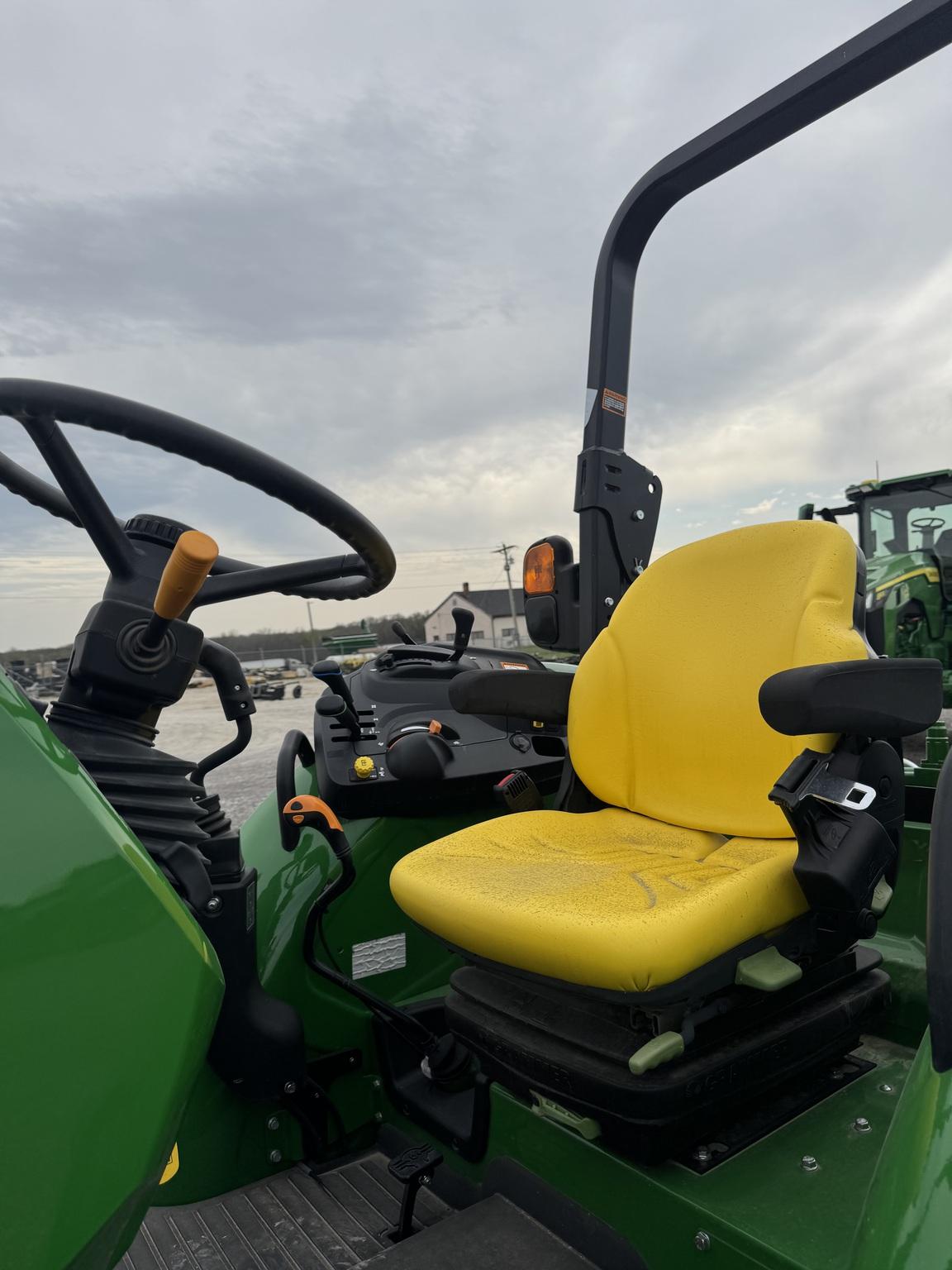 2023 John Deere 5090E Image
