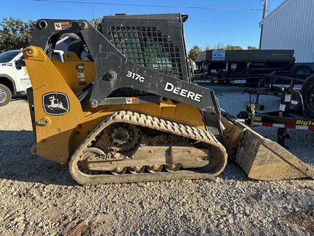 2021 John Deere 317G Image