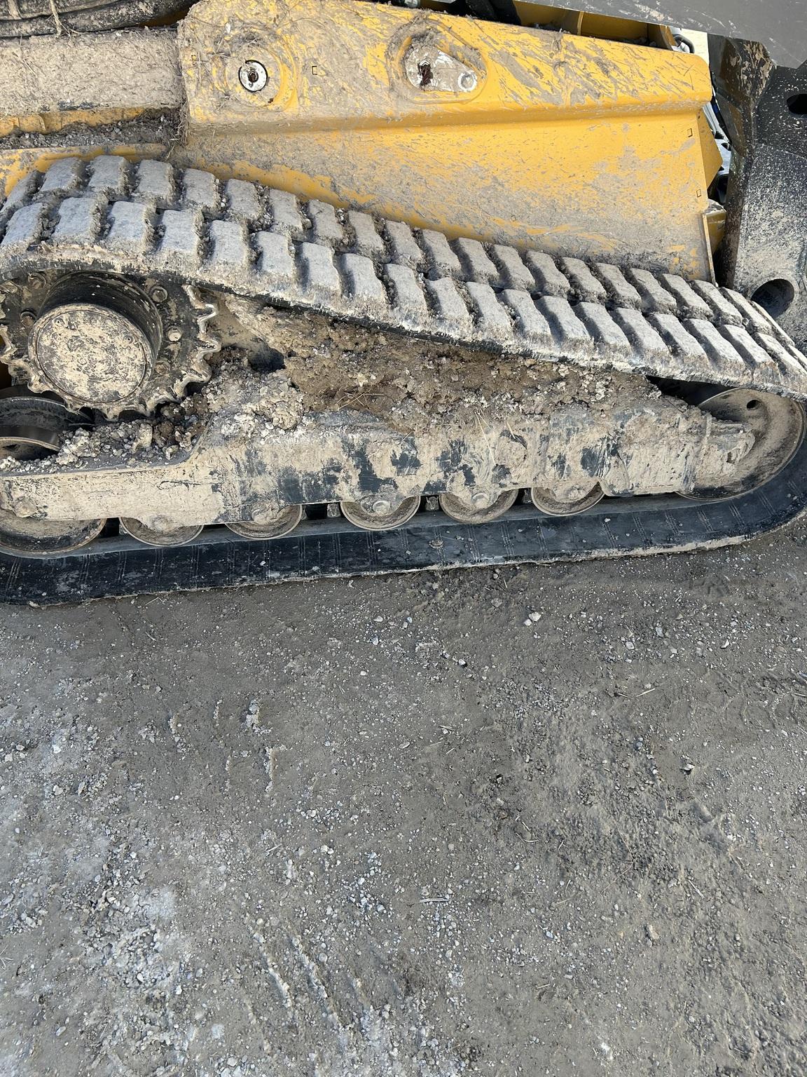 2023 John Deere 333G Image