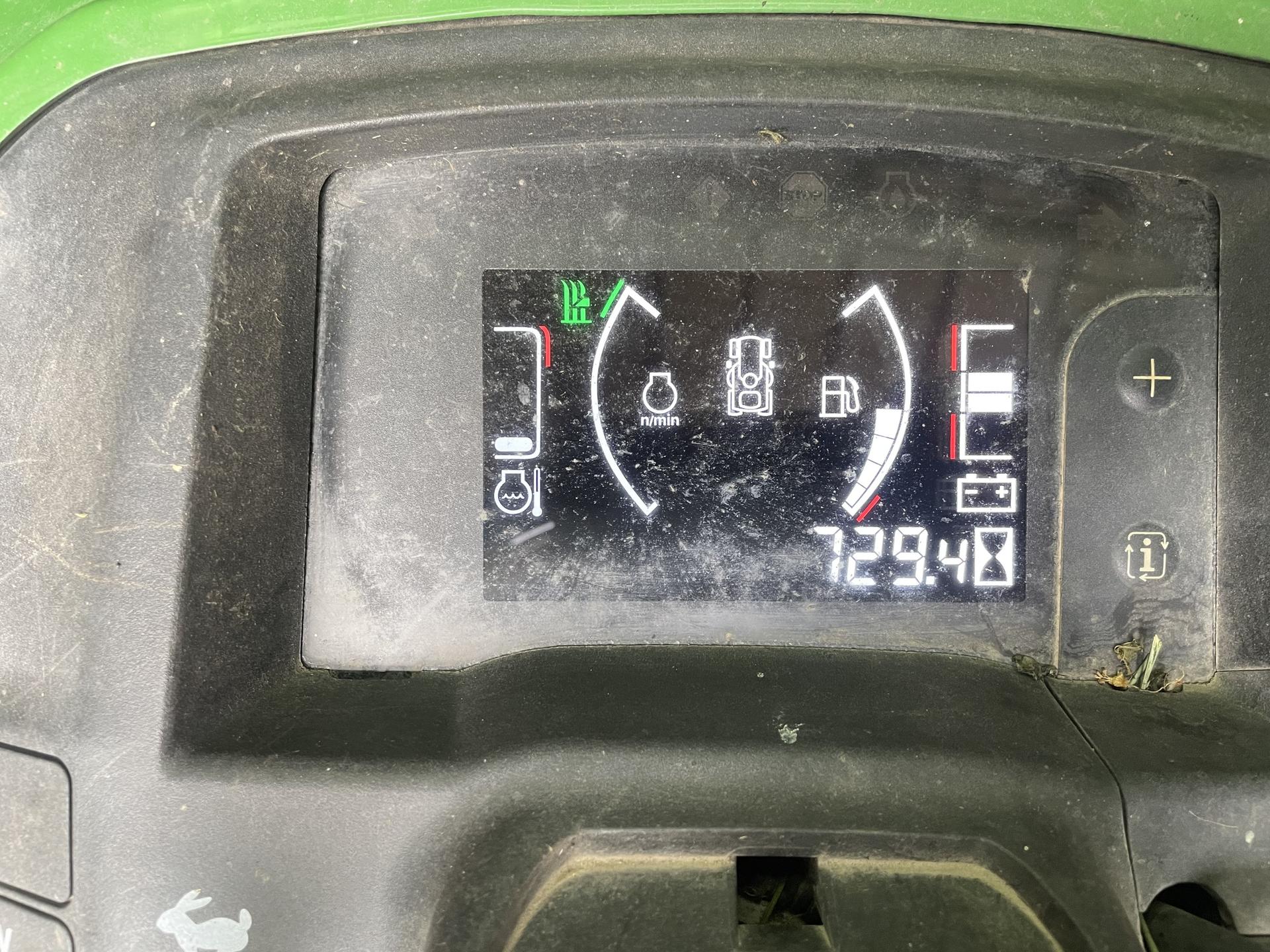 2016 John Deere X730 Image