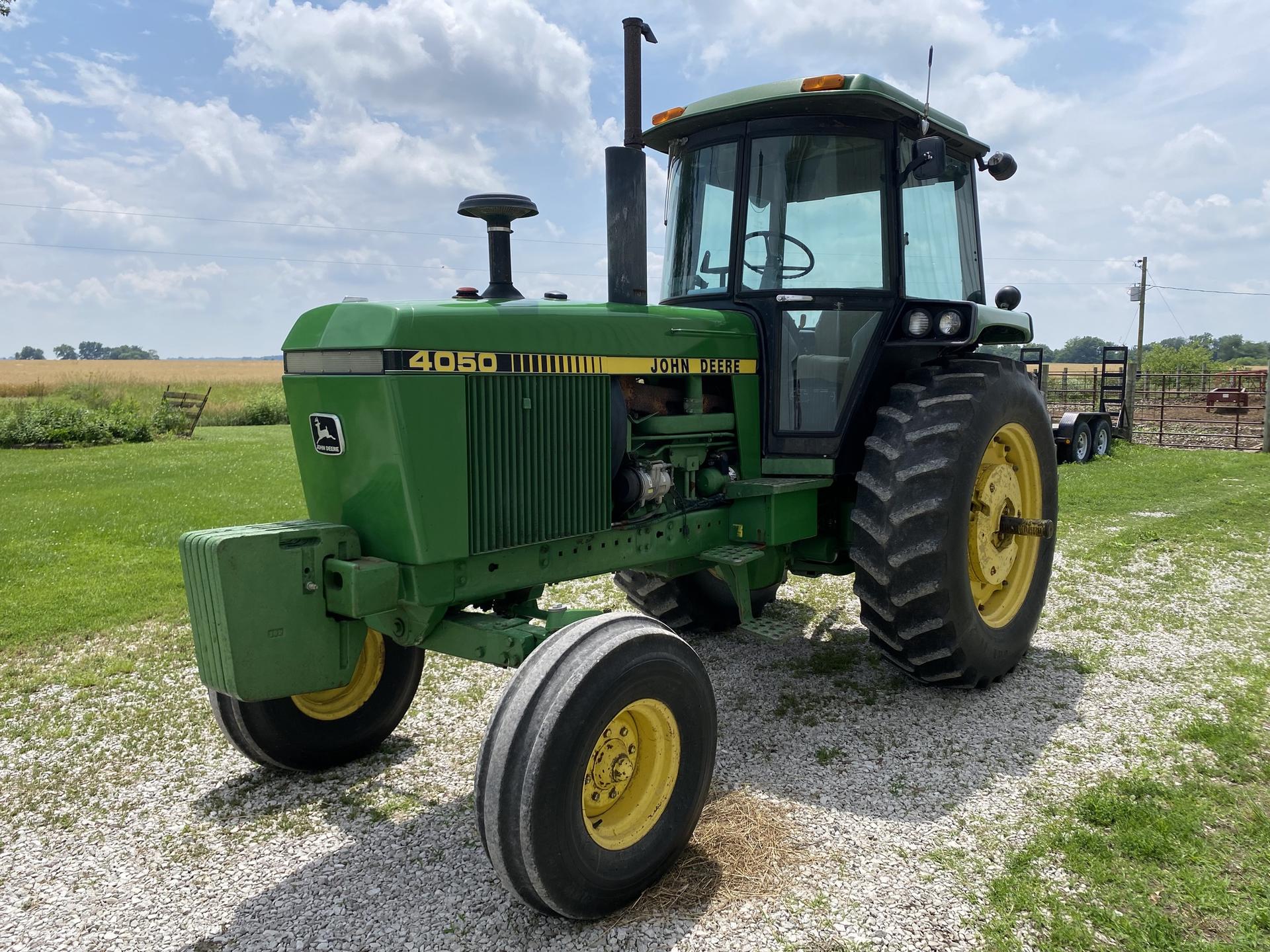 1985 John Deere 4050 Image