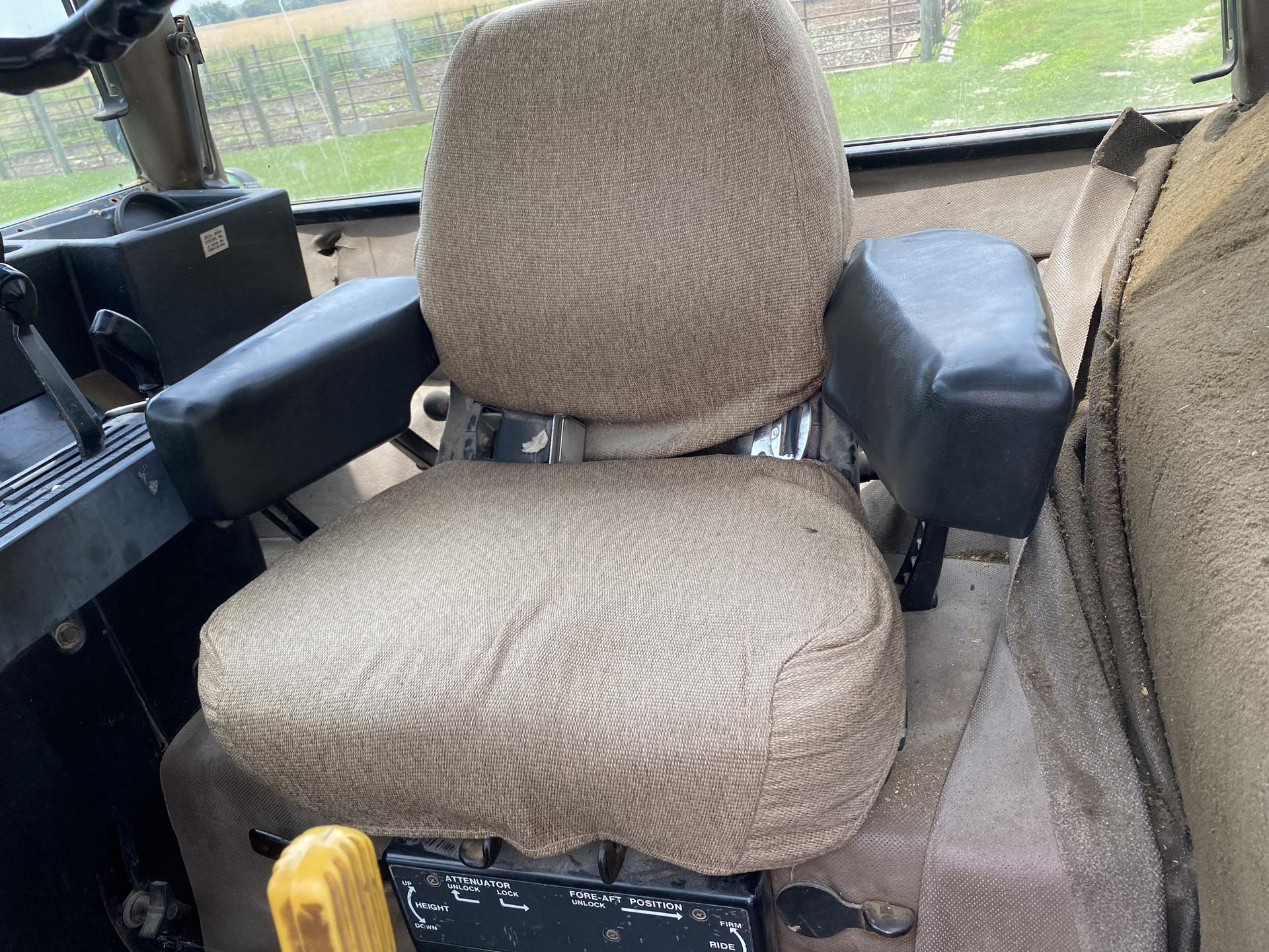 1985 John Deere 4050 Image