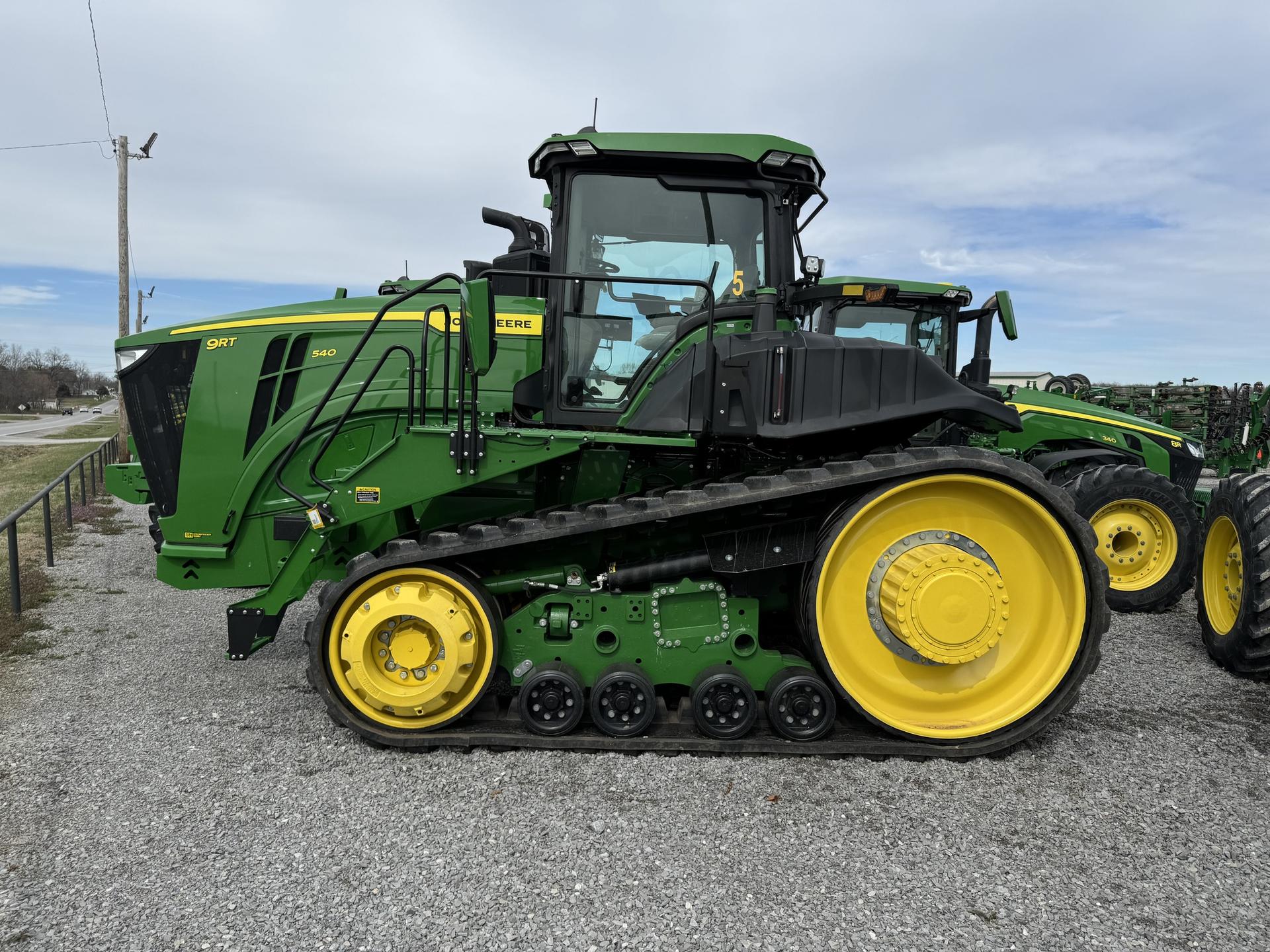2024 John Deere 9RT 540 Image