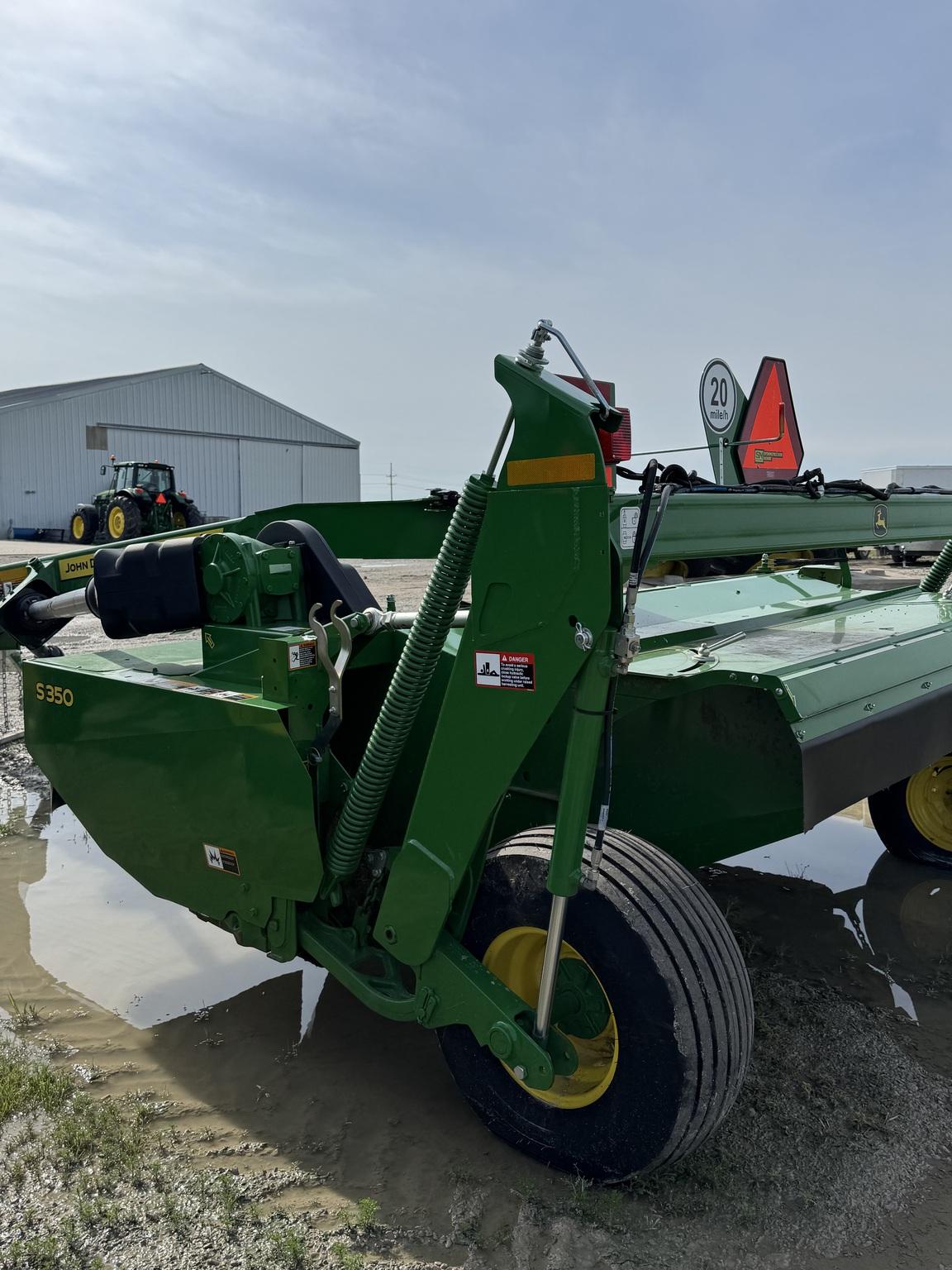 2023 John Deere S350 Image