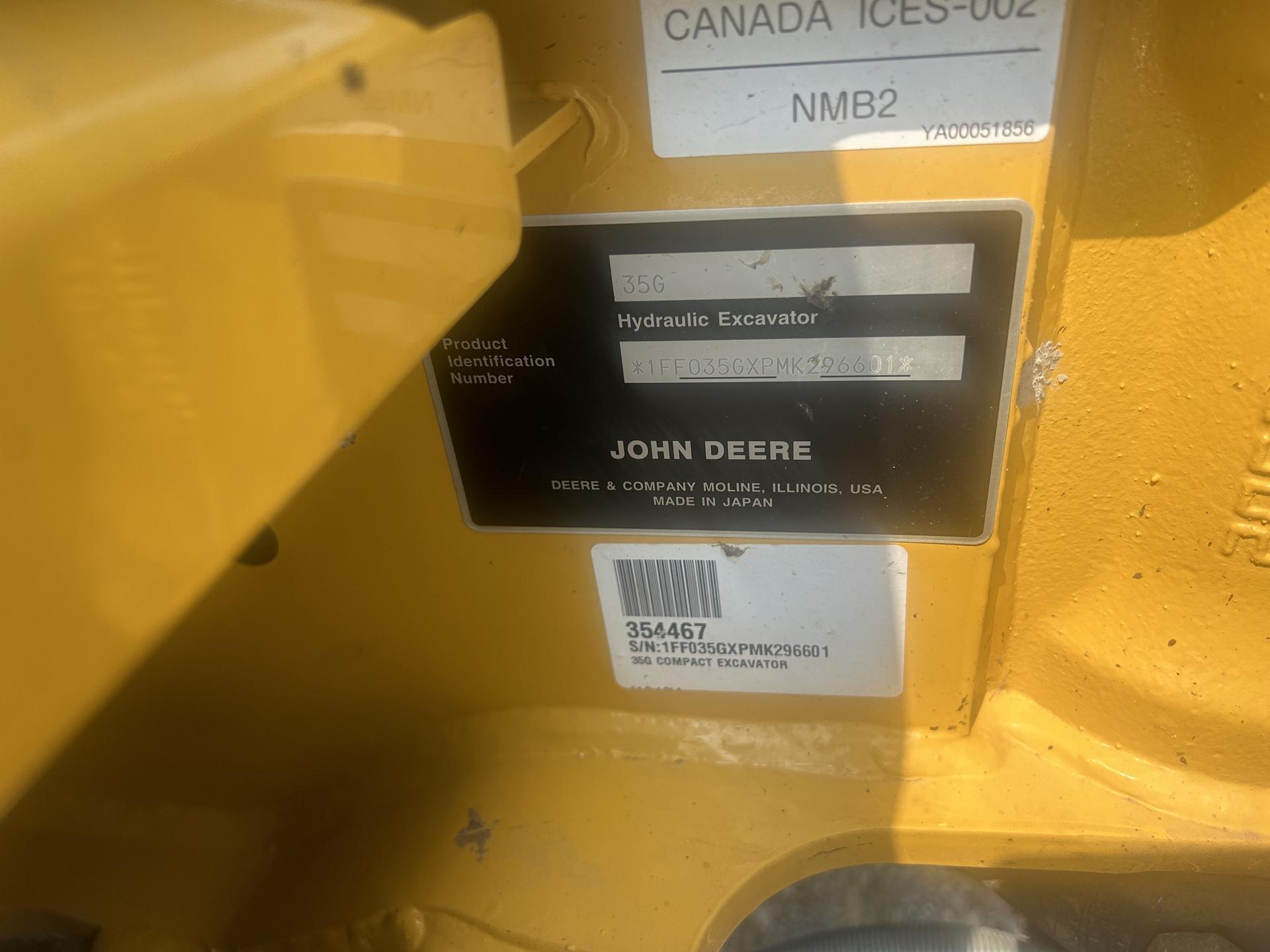 2022 John Deere 35G Image