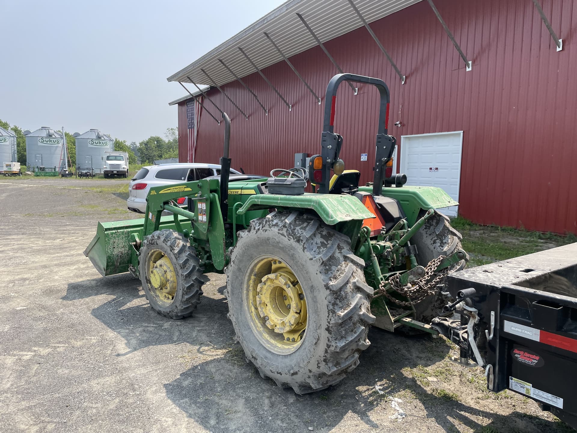 2013 John Deere 5075E Image