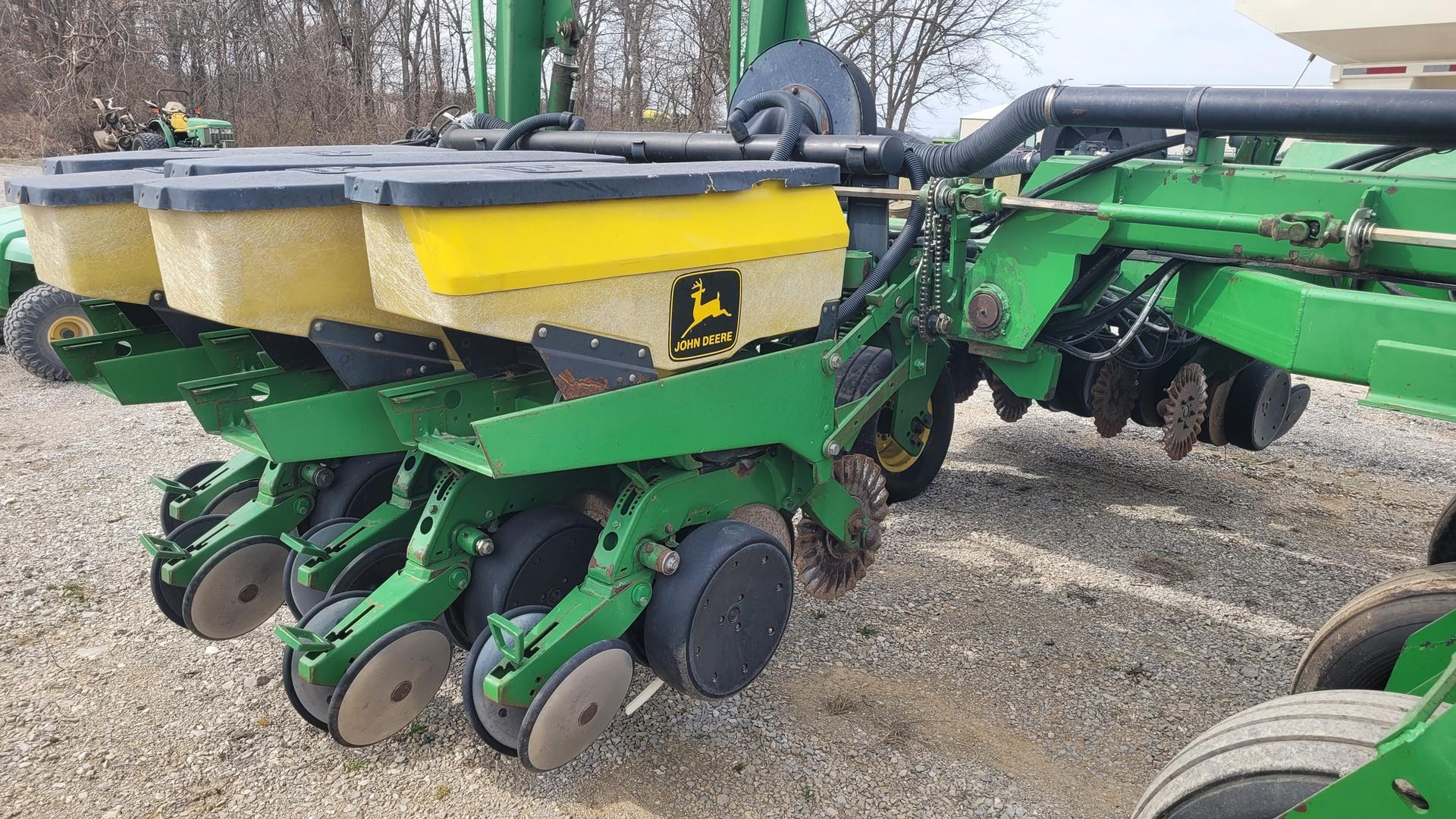 1996 John Deere 1780 Image