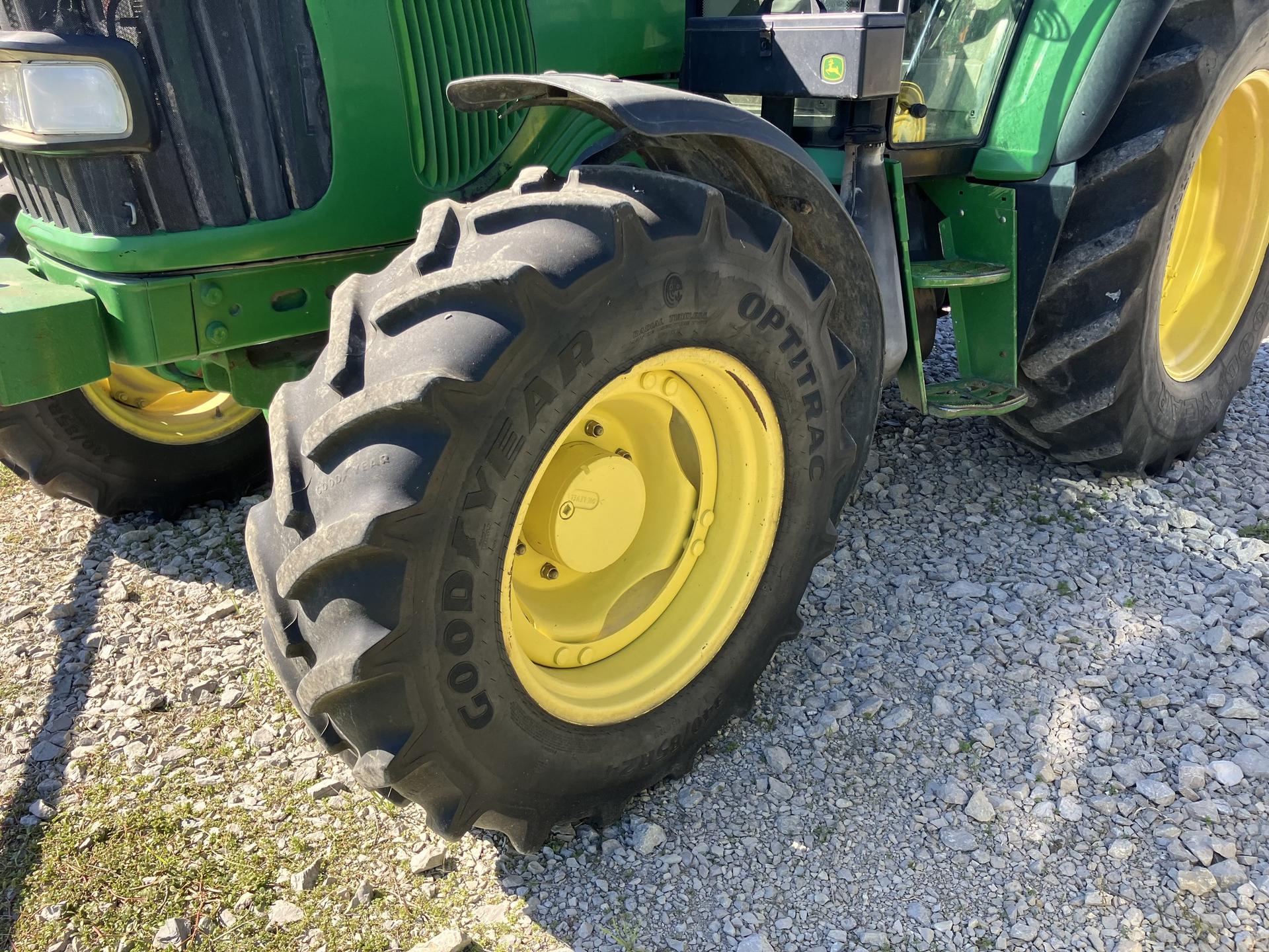 2006 John Deere 6420 Image