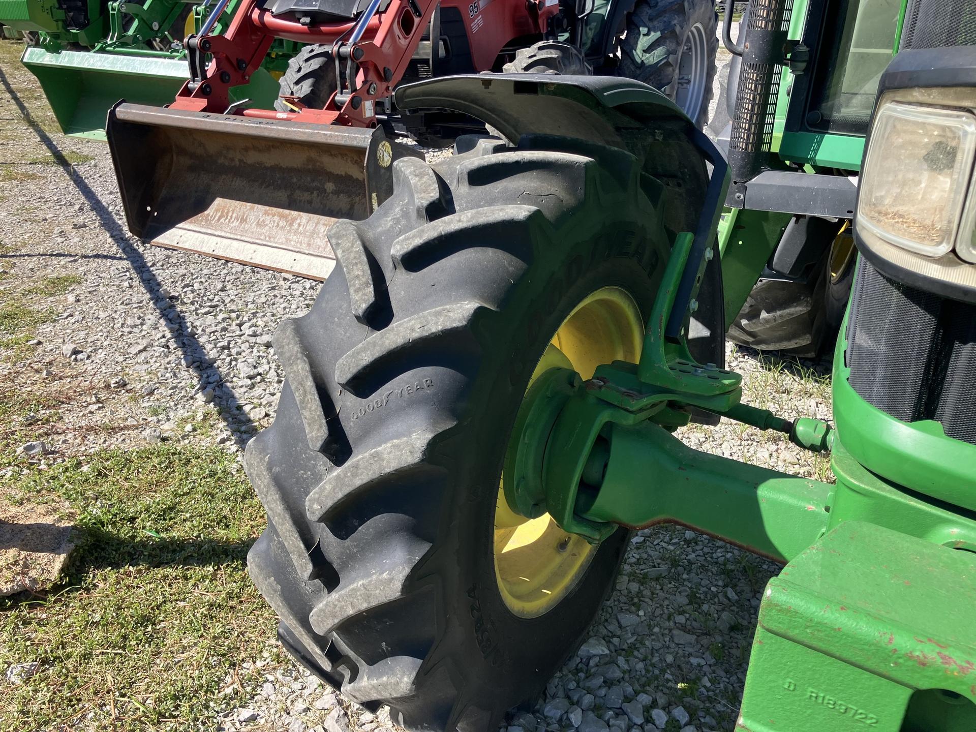 2006 John Deere 6420 Image