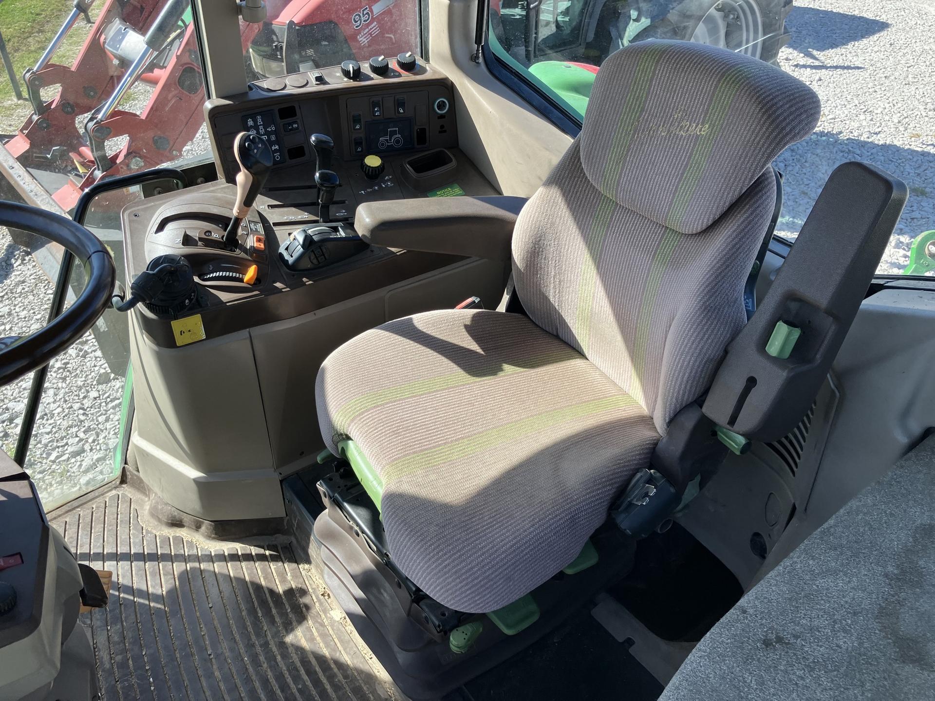 2006 John Deere 6420 Image