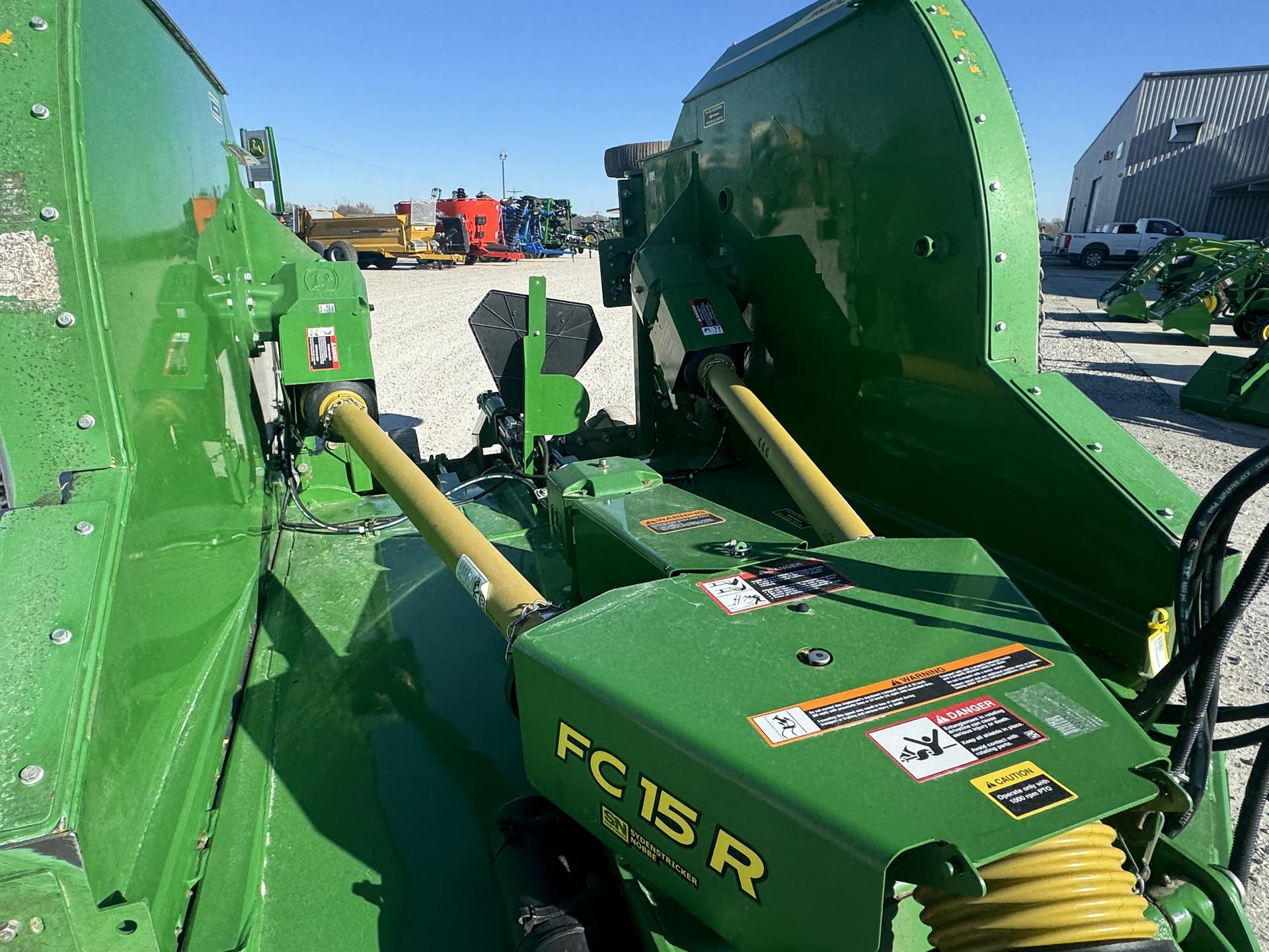 2023 John Deere FC15R Image
