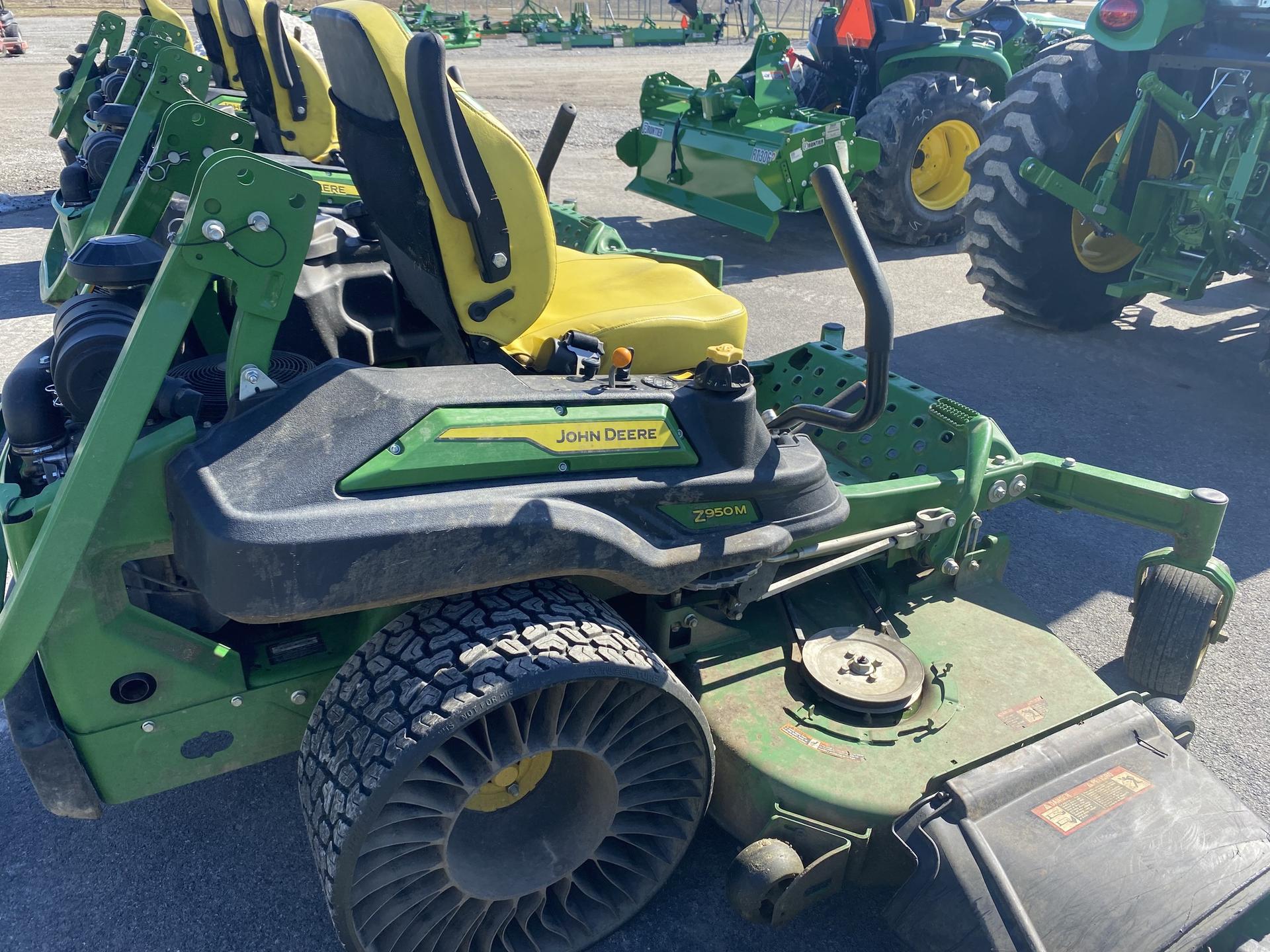 2023 John Deere Z950M Image