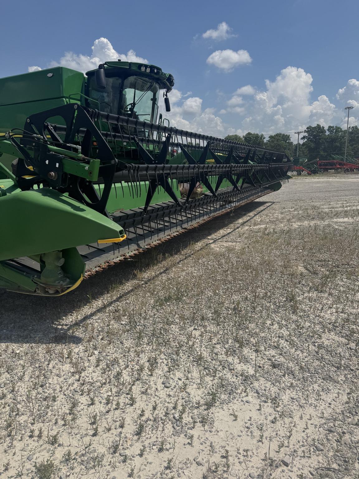 2013 John Deere 640FD Image