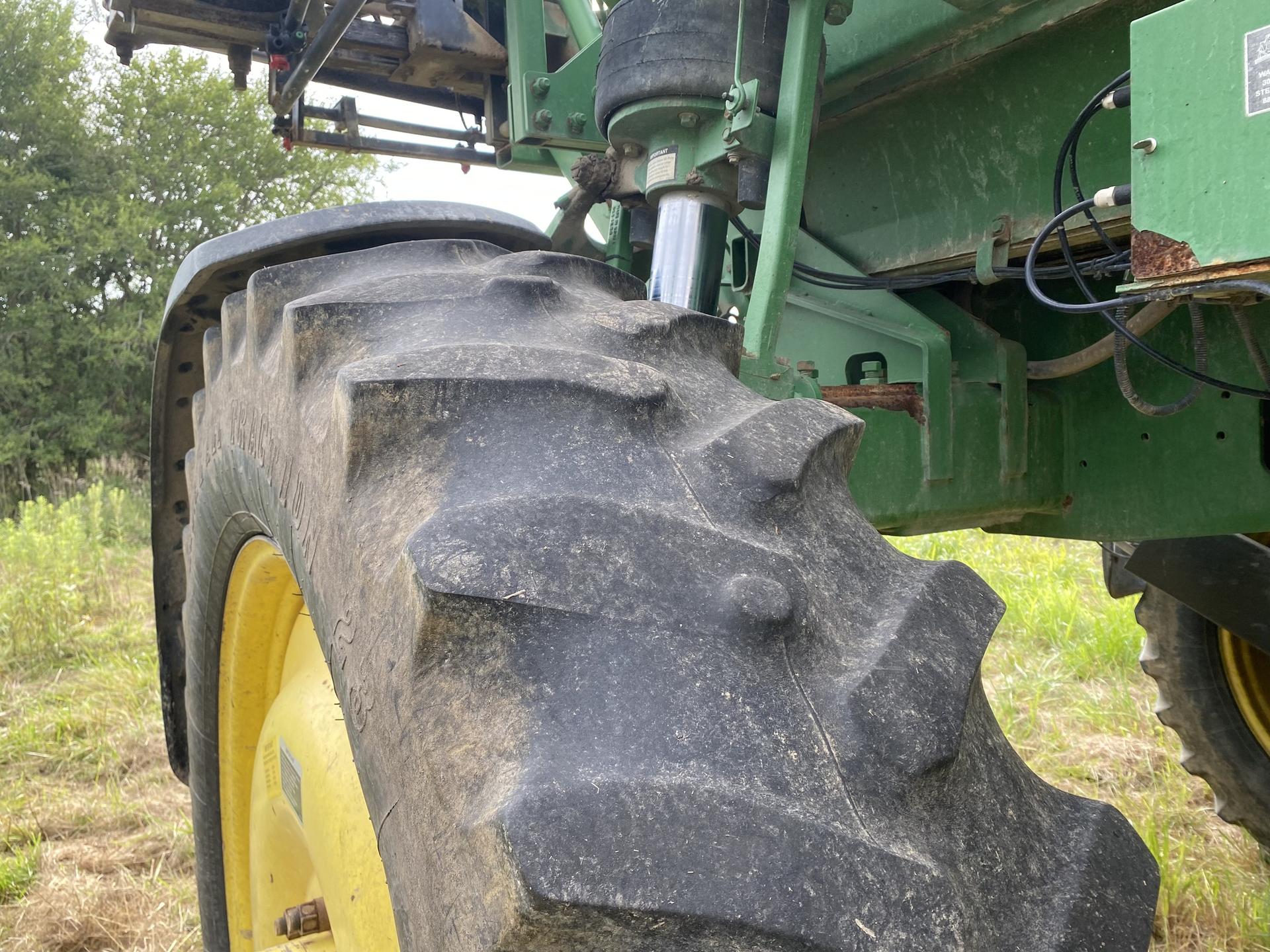 2012 John Deere 4730 Image