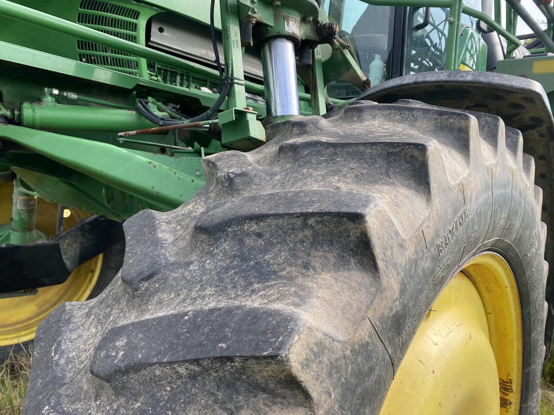 2012 John Deere 4730 Image