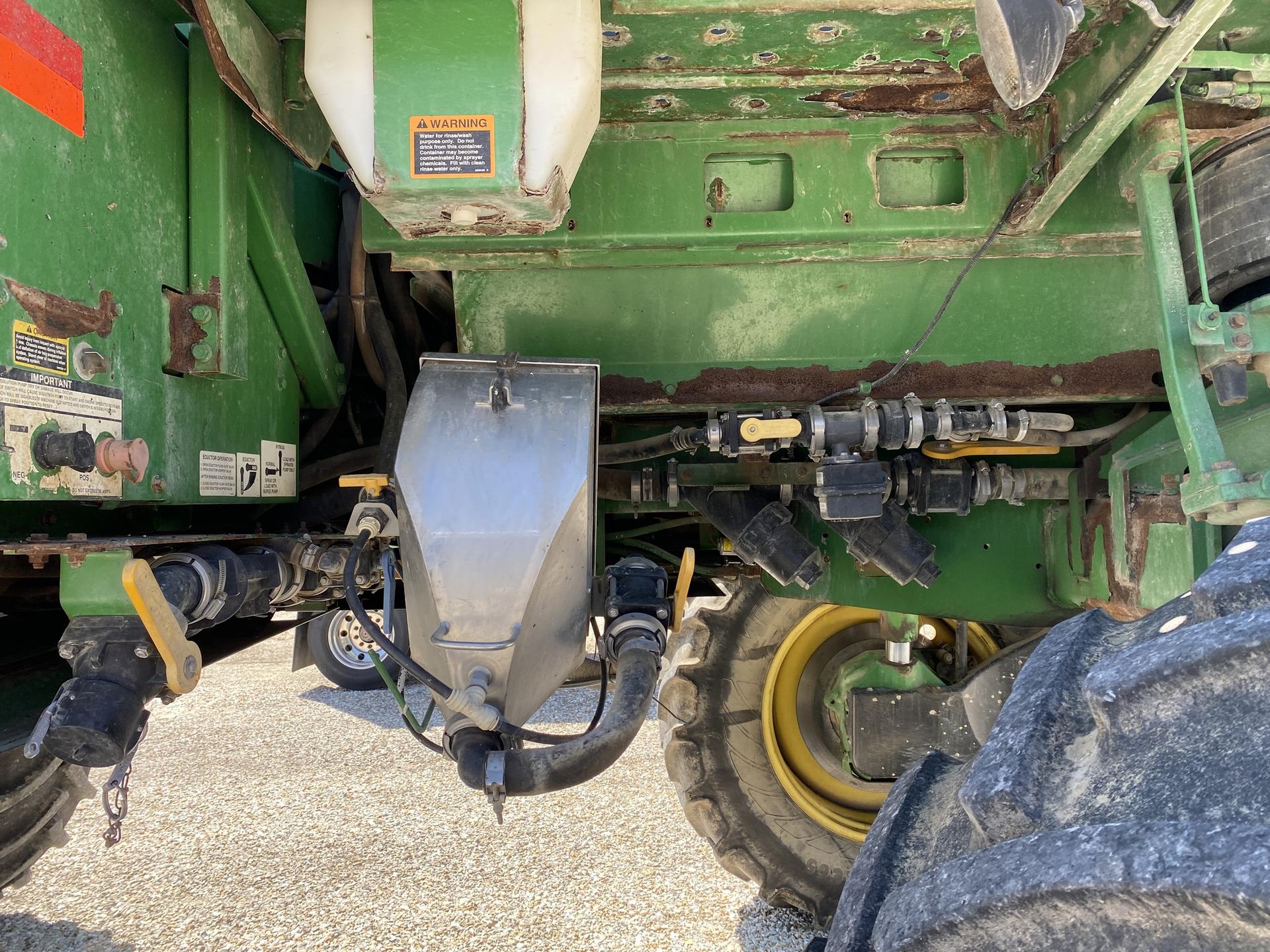 2012 John Deere 4730 Image