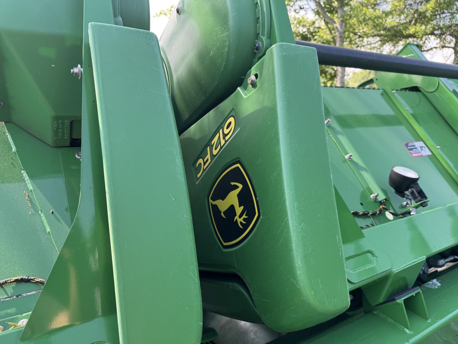 2016 John Deere 612FC Image