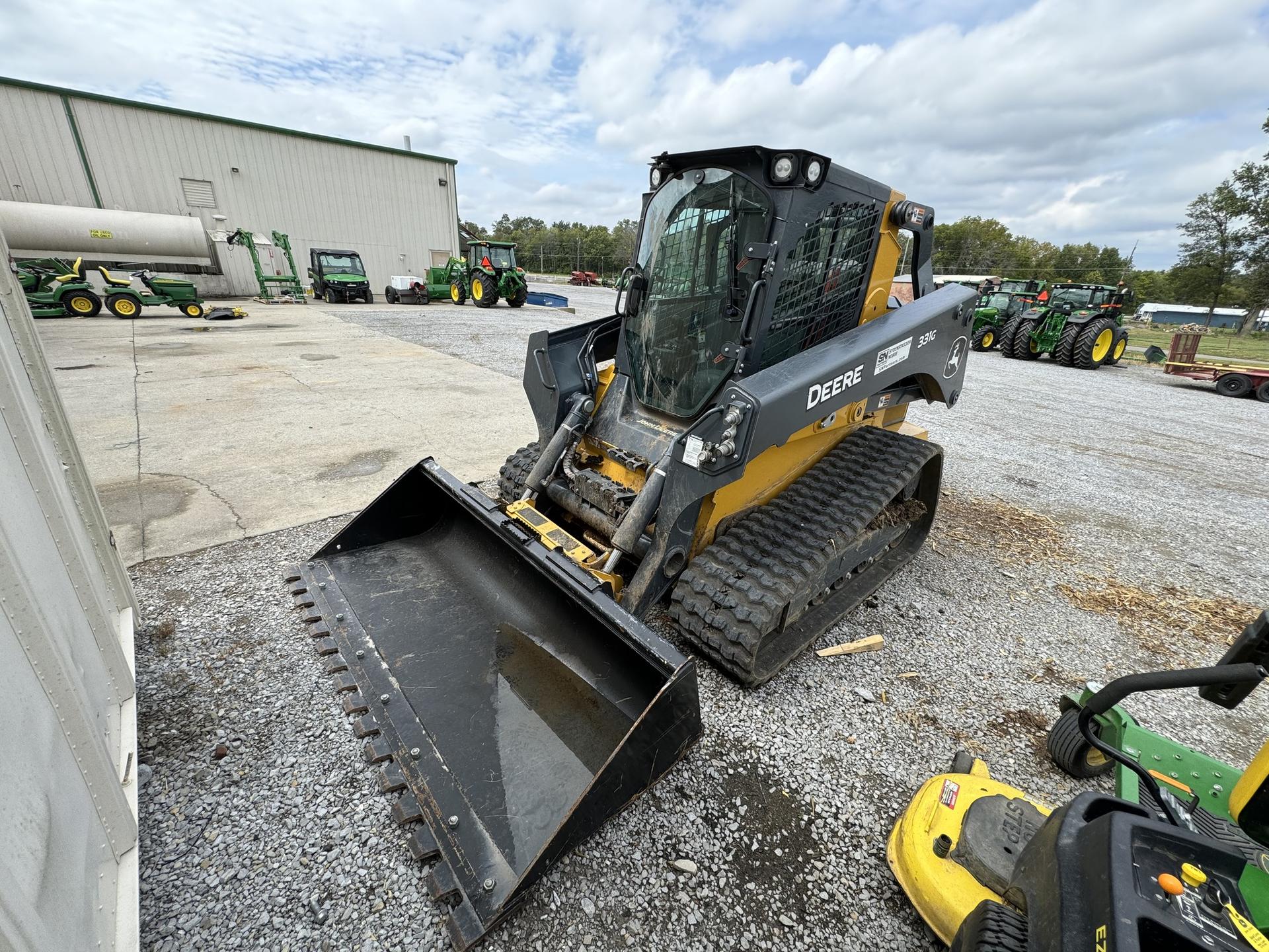 2022 John Deere 331G Image