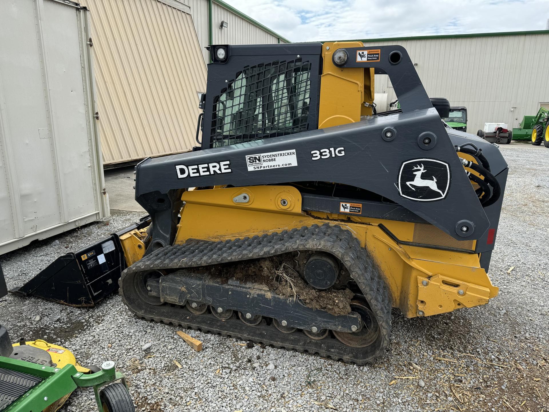 2022 John Deere 331G Image