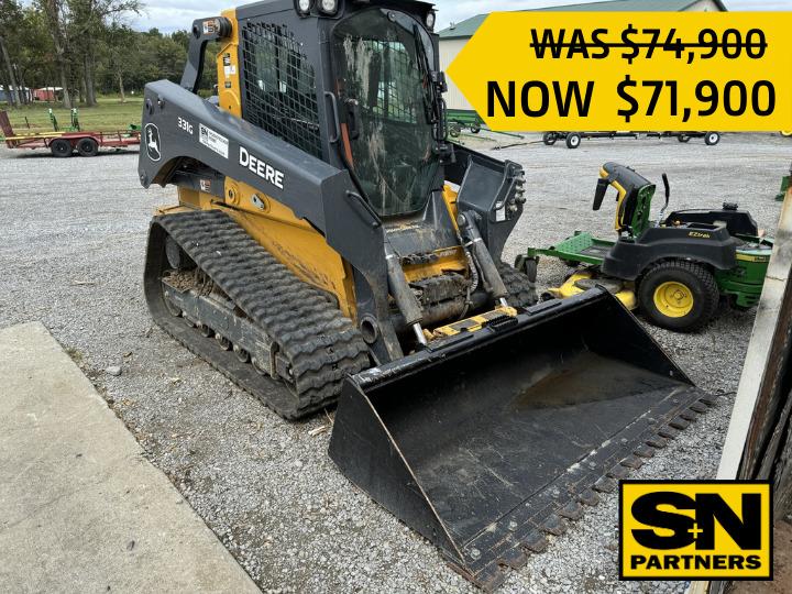 2022 John Deere 331G Image