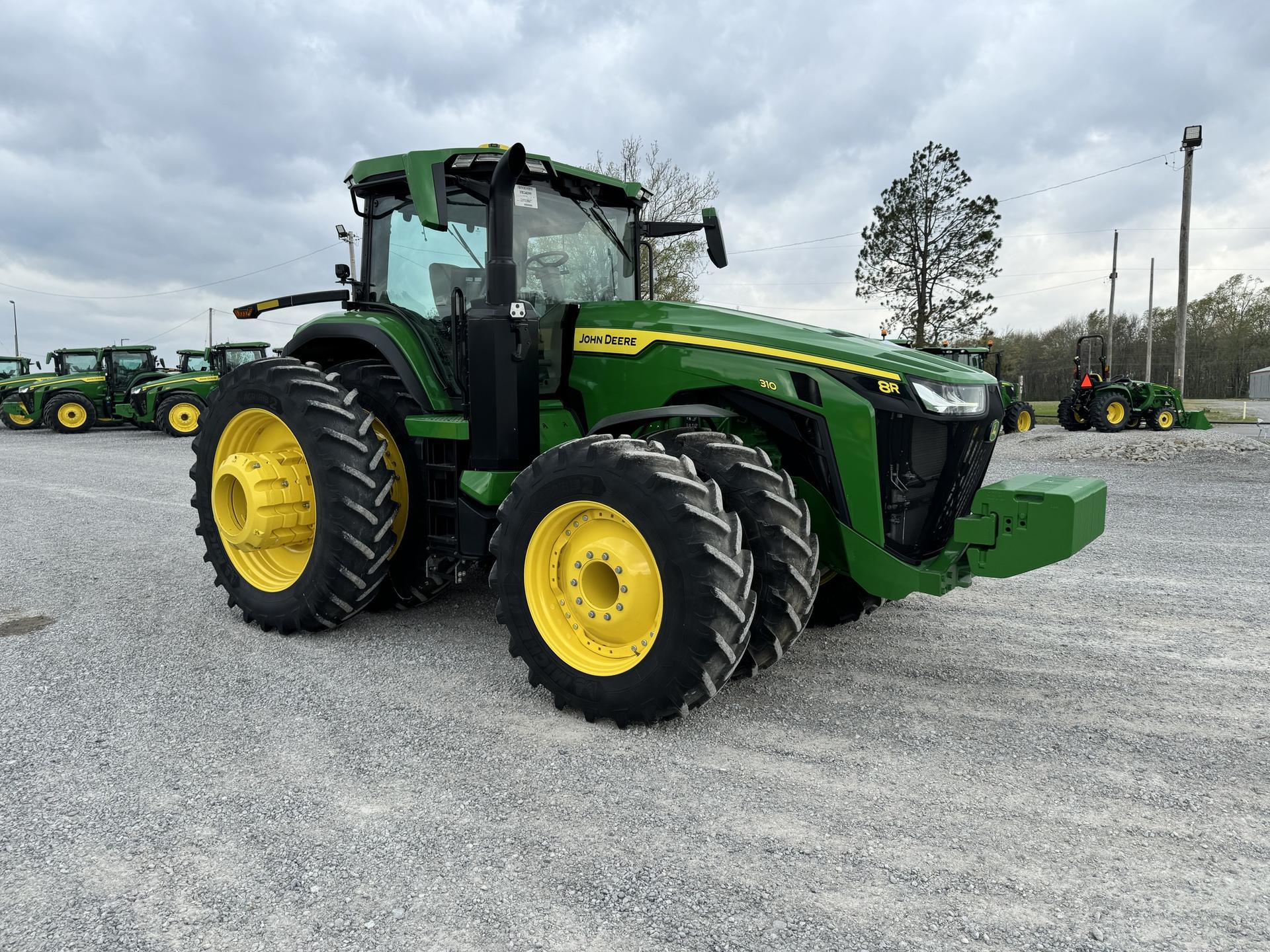 2024 John Deere 8R 310 Image