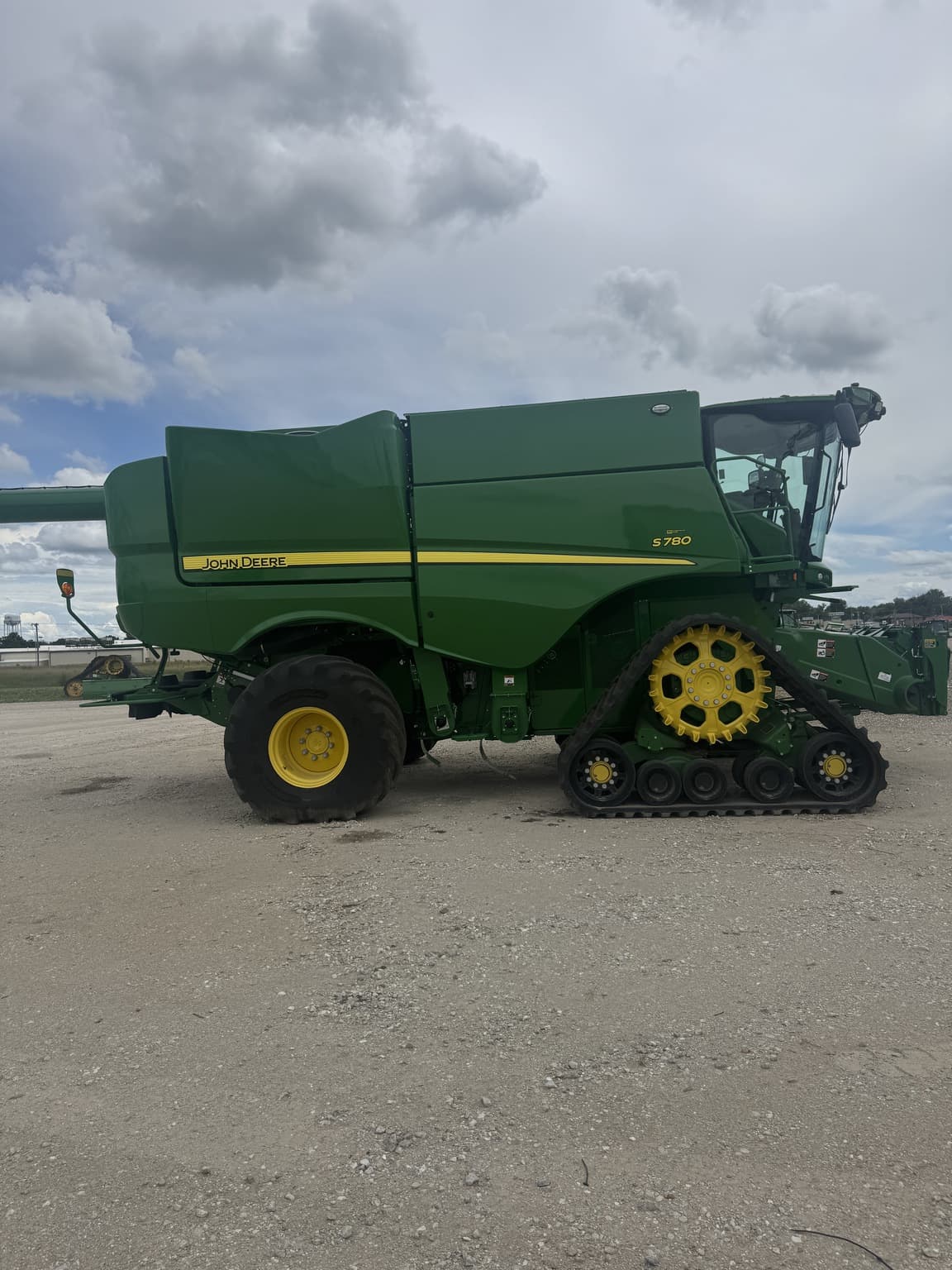 2024 John Deere S780 Image