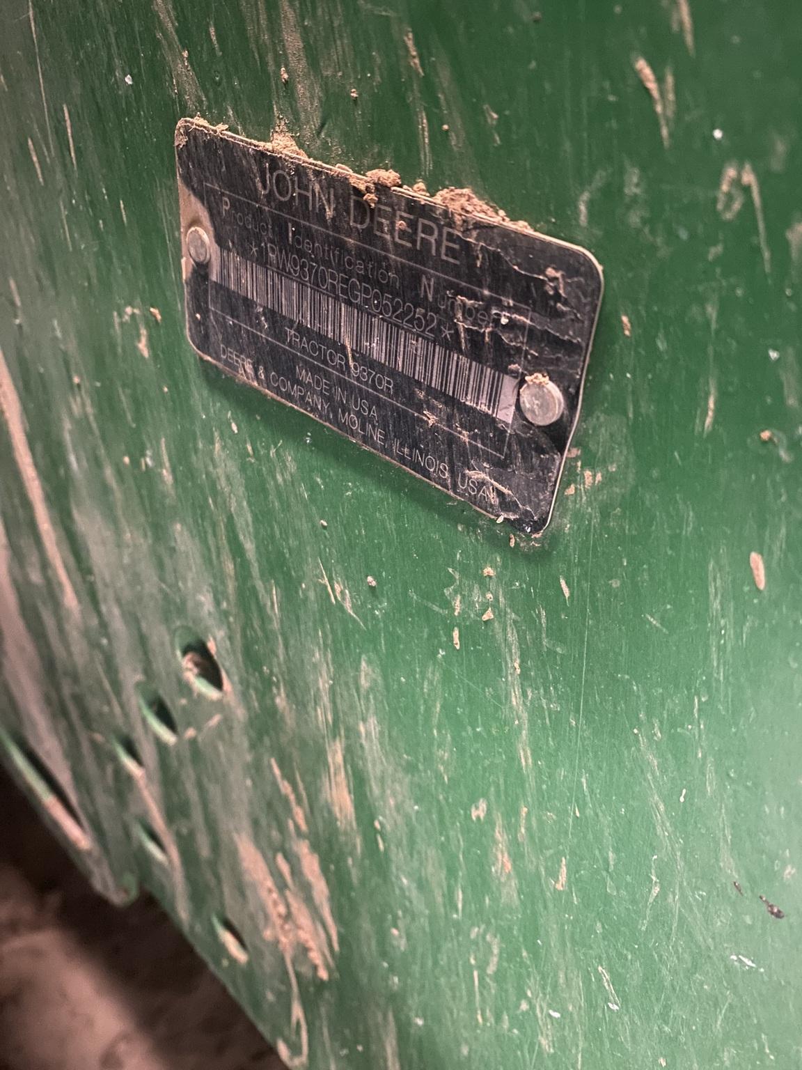 2016 John Deere 9370R Image